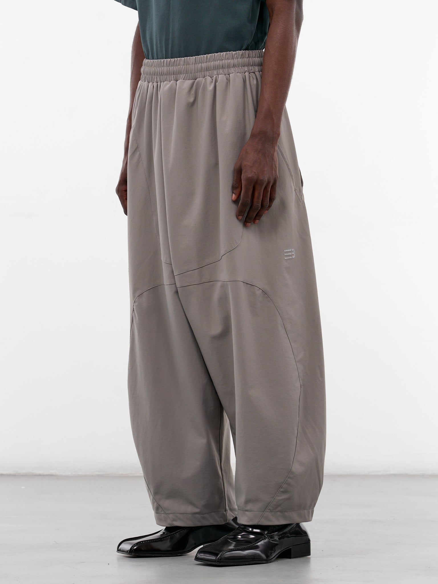 Nomad Gray Nylon Baggy Pants (PT-00-SG-SILENT-GREY)
