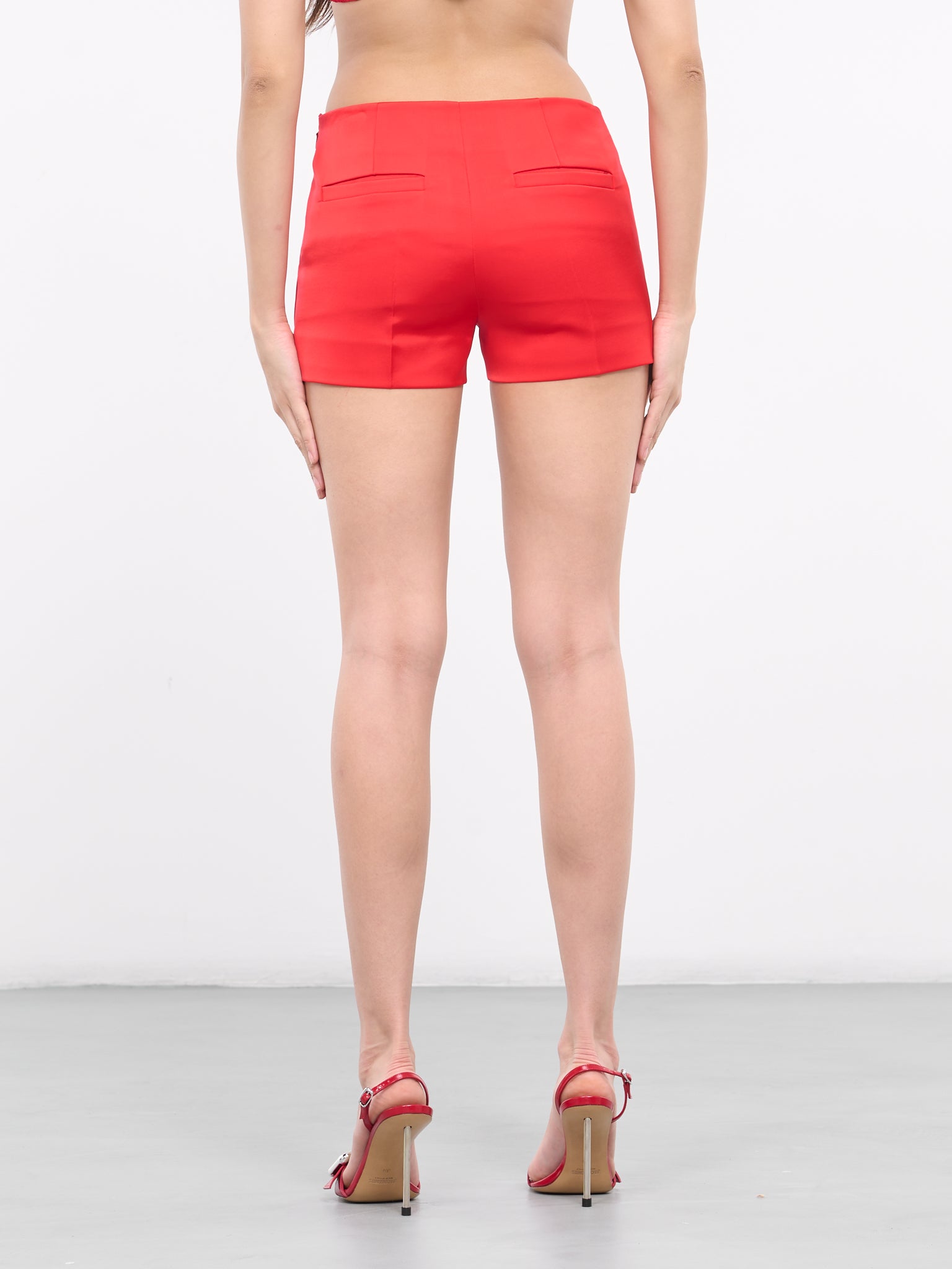 Fitted Shorts (PT0-24-199-W-RED)