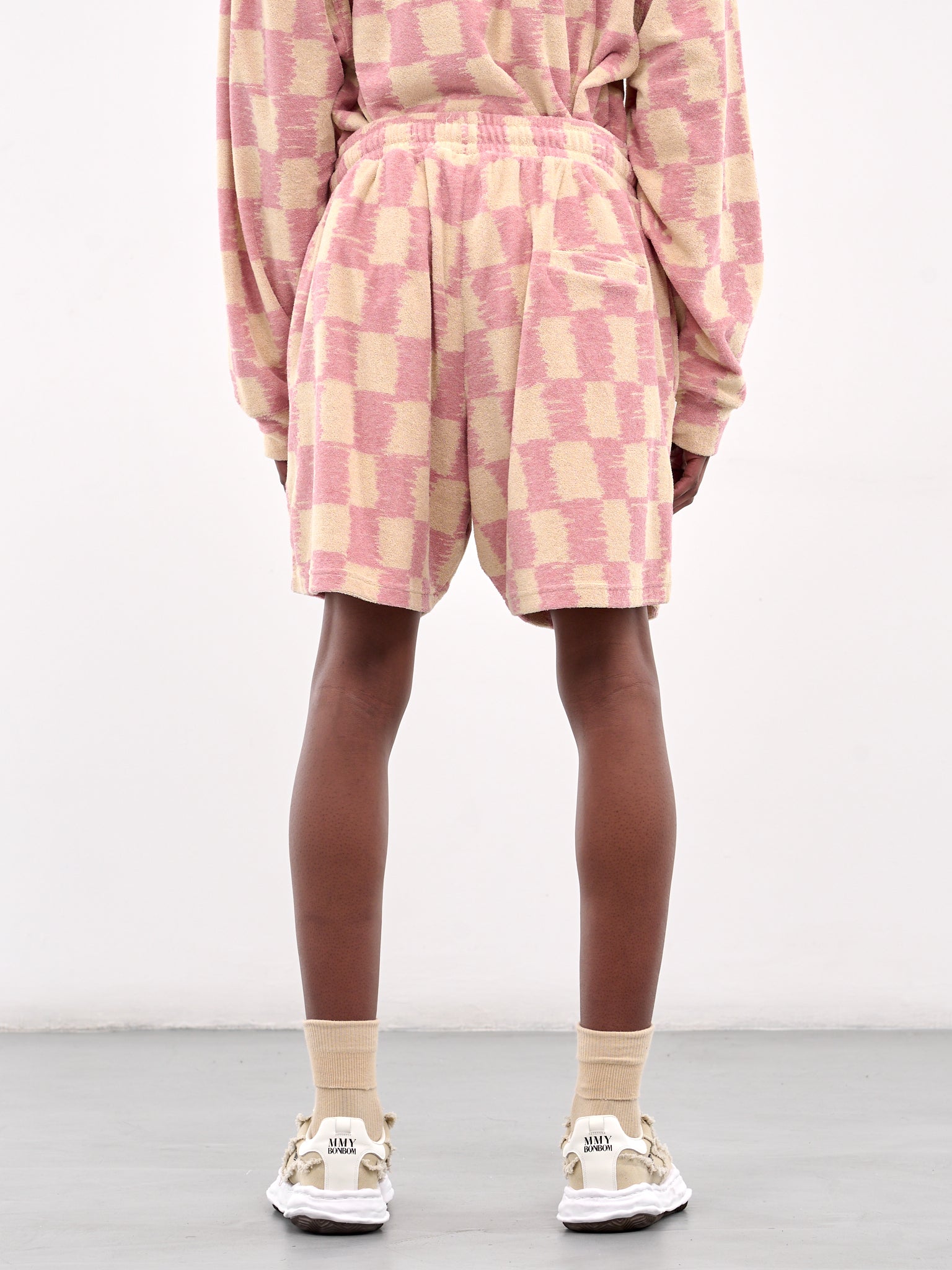 Checkerboard Shorts (PT010V1-BEIGE-PINK)
