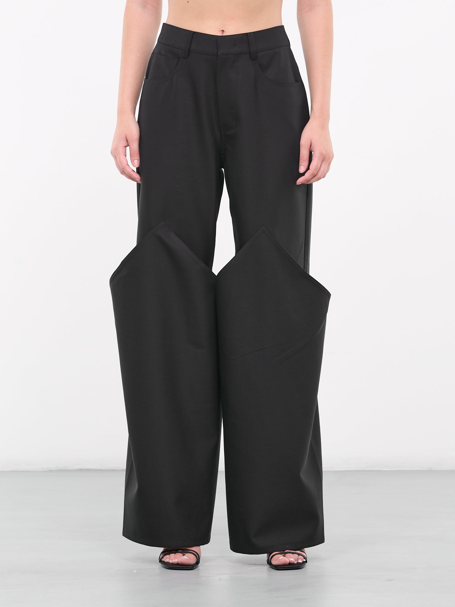 Cone Panle Jeans (PT06BK-CONE-BLACK)
