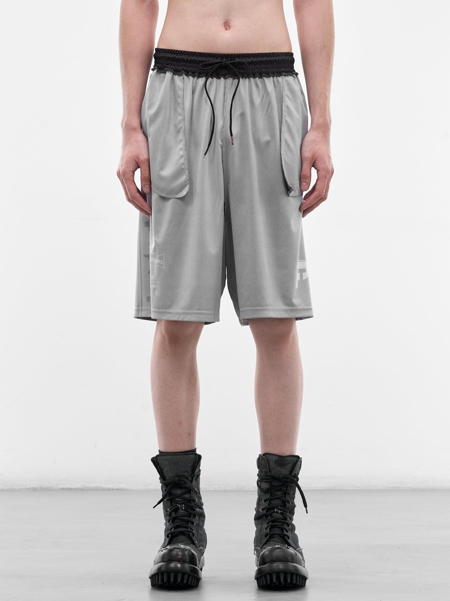 Inside-Out Football Shorts (PT07PA05USB-BLACK)