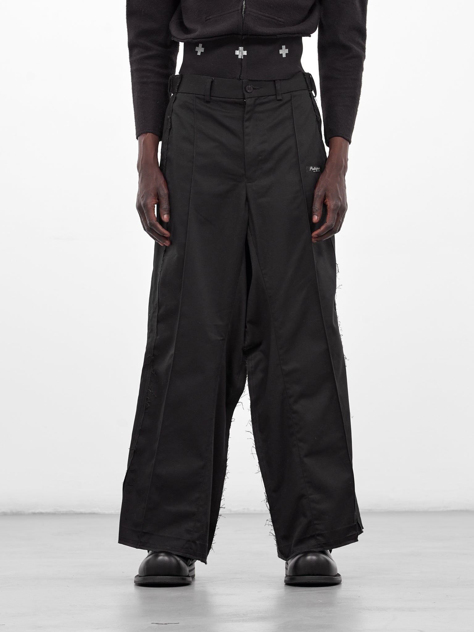Black Deconstructed Wool Wide Trousers (PT08PA01USBK-BLACK)