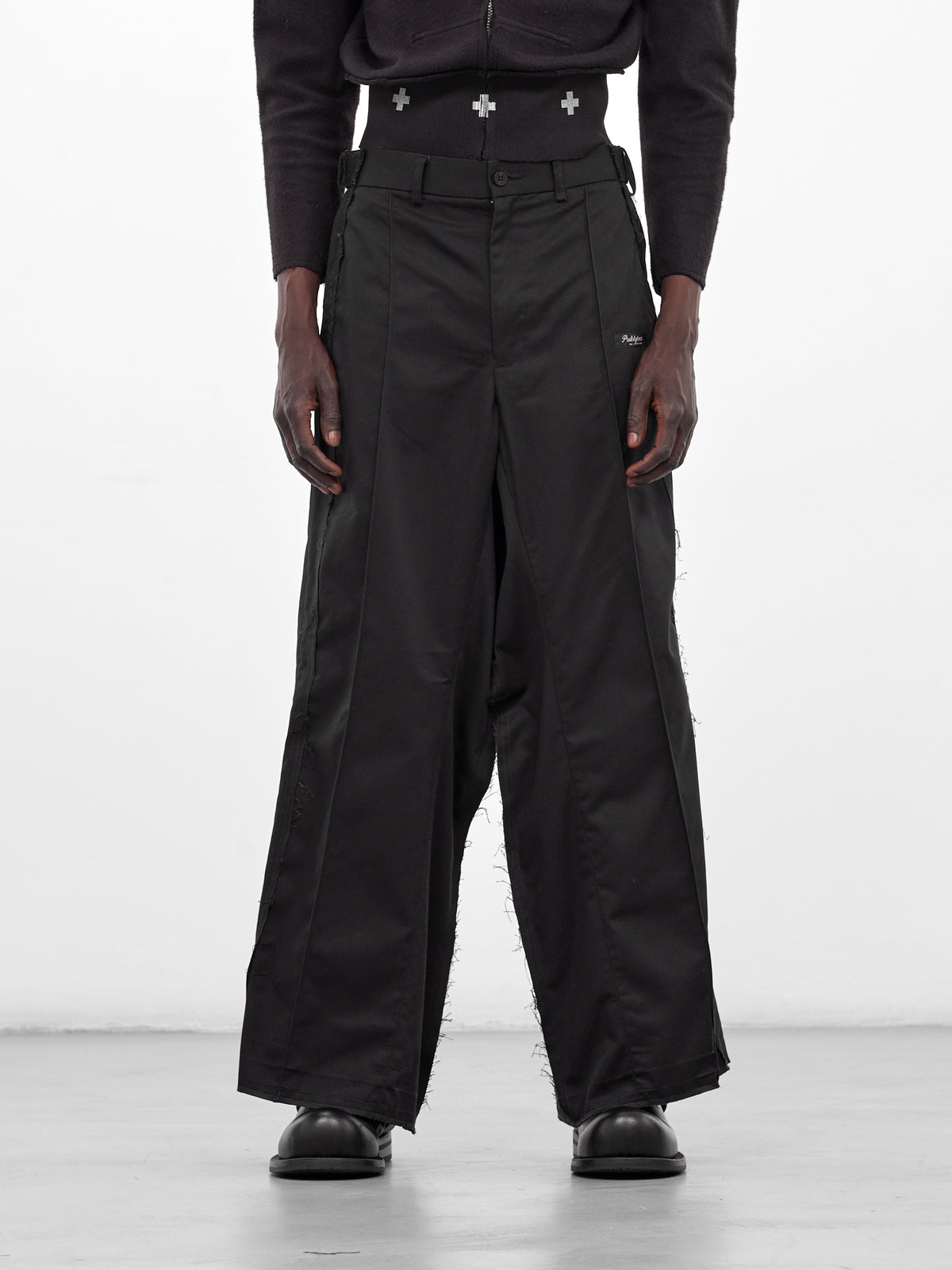Black Deconstructed Wool Wide Trousers (PT08PA01USBK-BLACK)