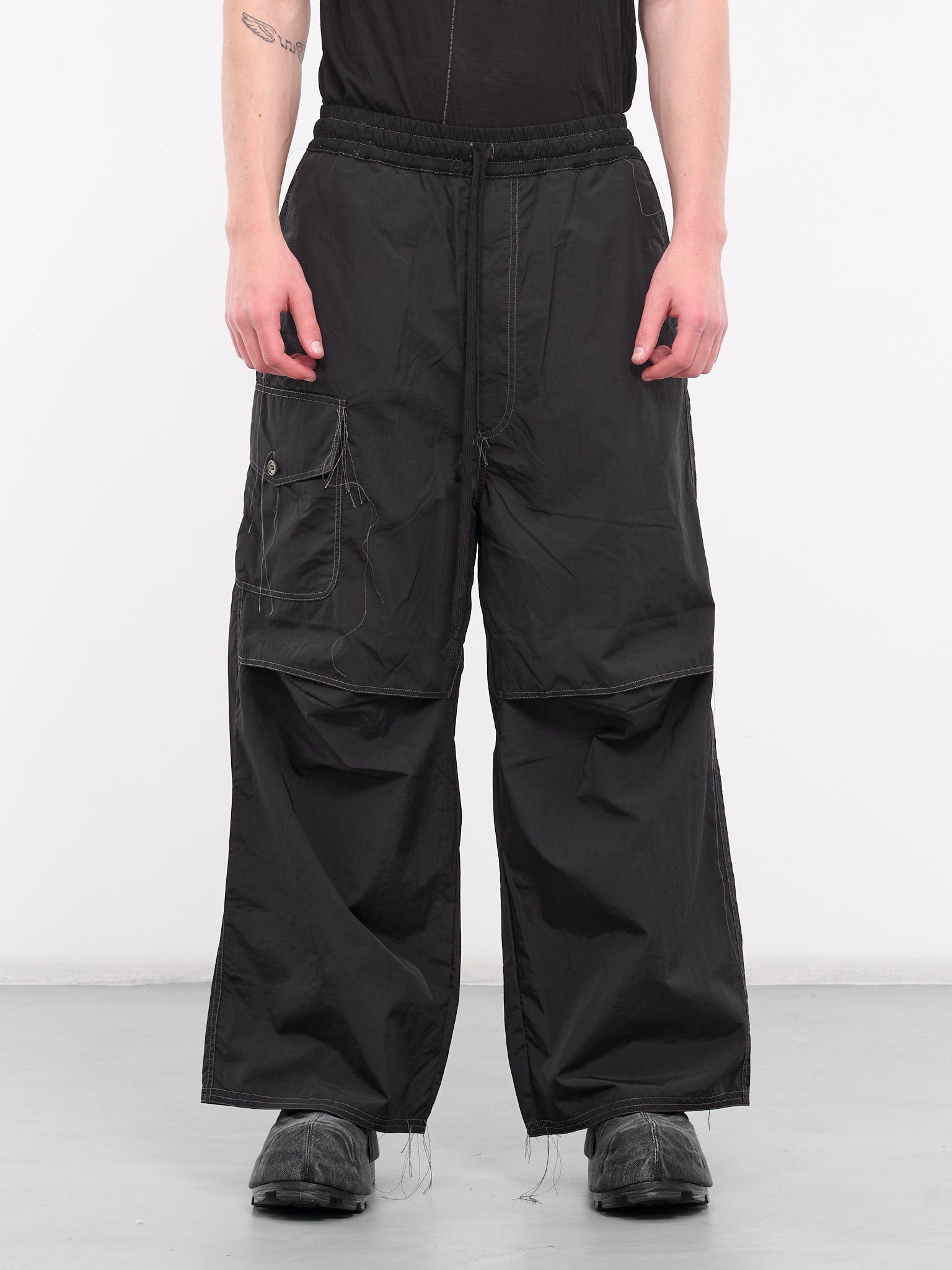 SUGARHILL 23AW NYLON PARACHUTE TROUSERS