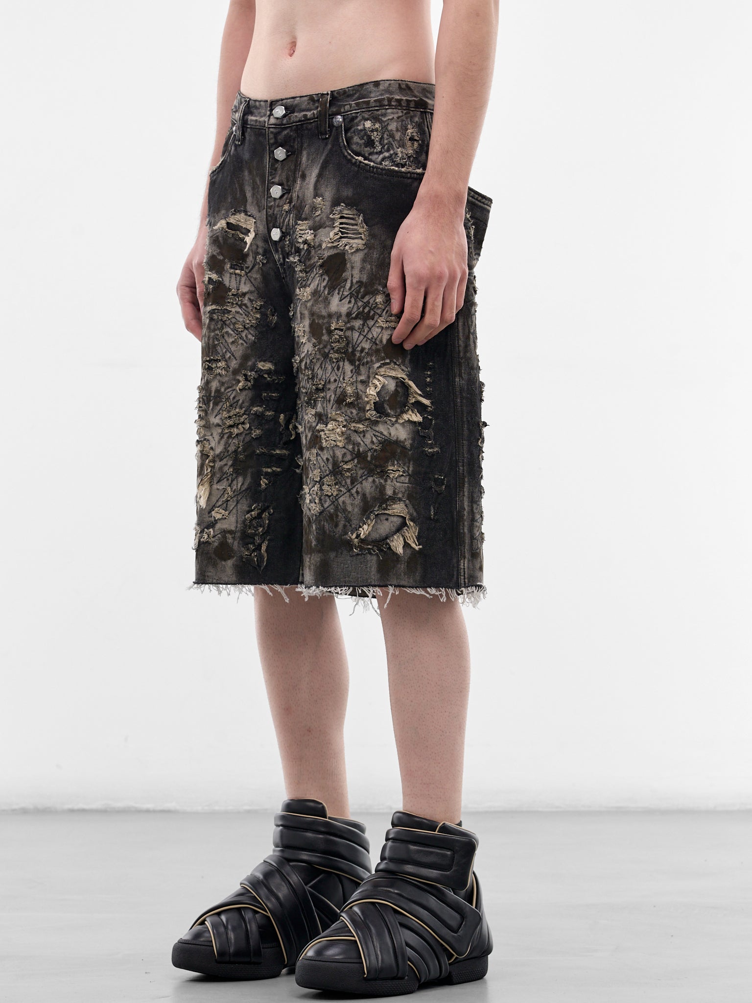 Hard Washed Destroyed Denim Shorts (PT1202-BLACK)