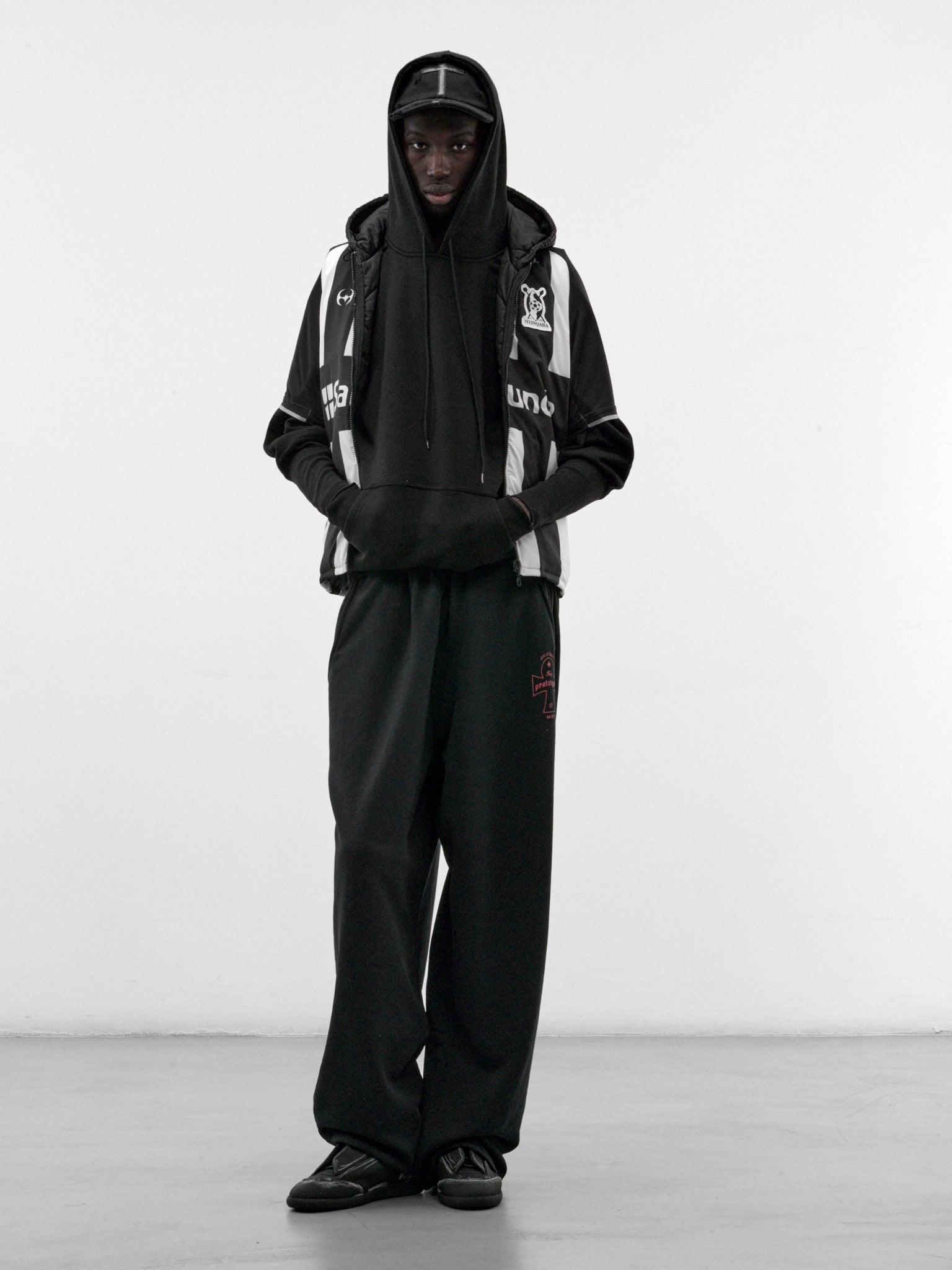 Black Deconstructed Hooded Football Top (PT99OT16USBK-BLACK)