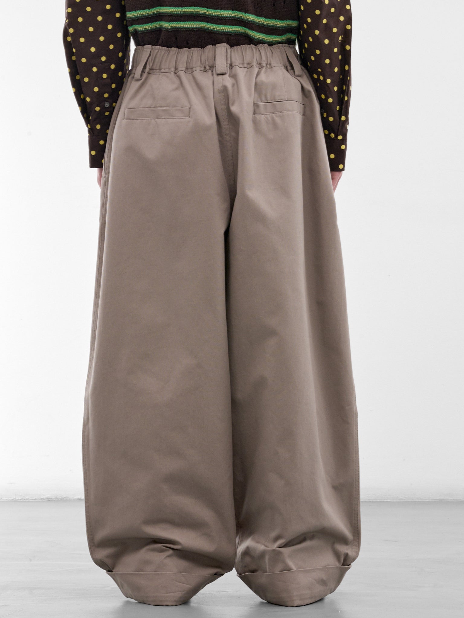 Brown Baggy Pleated Trousers (PUMU0347J0-UTC646-LIGHT-BROWN)
