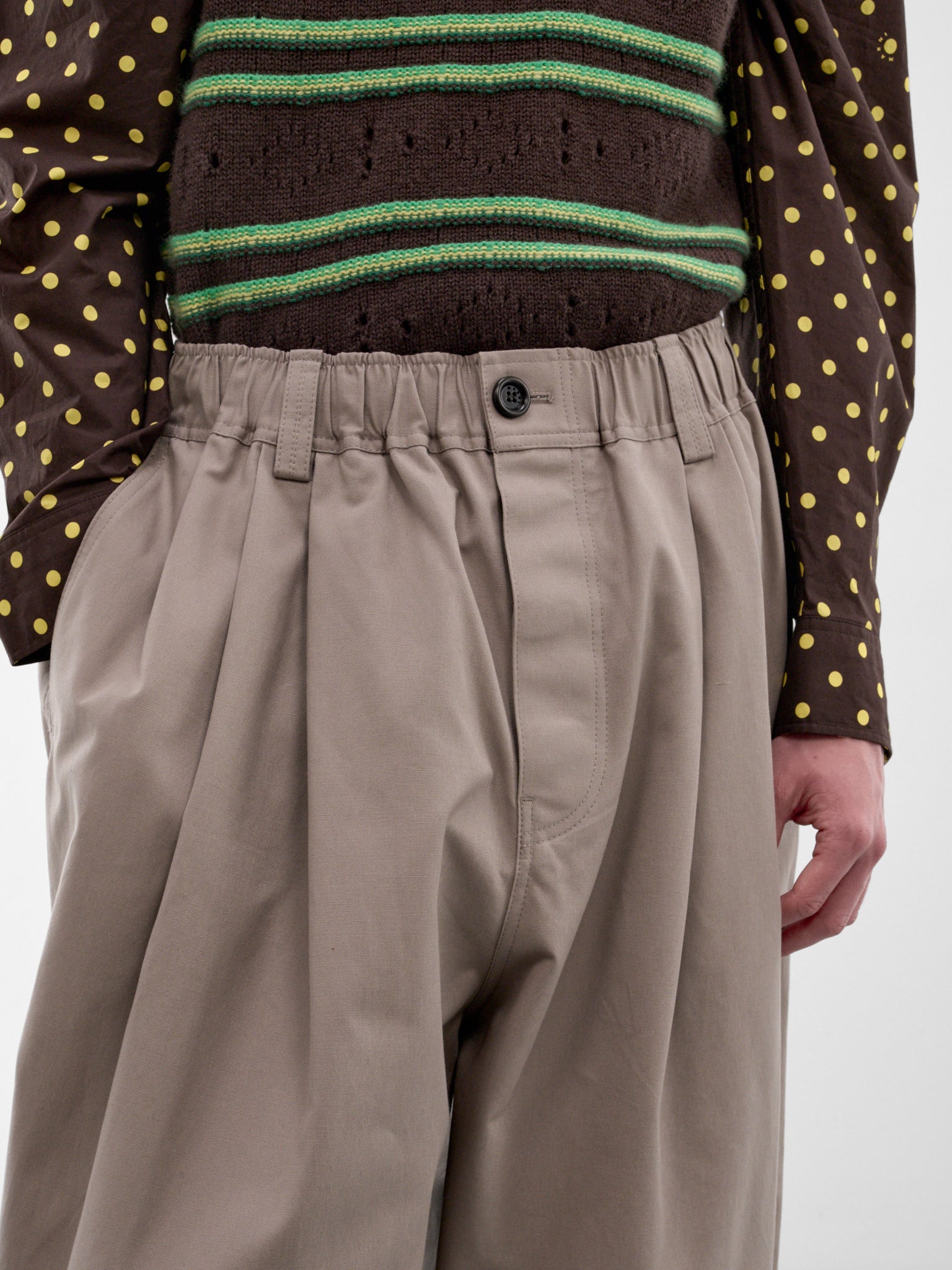 Brown Baggy Pleated Trousers (PUMU0347J0-UTC646-LIGHT-BROWN)