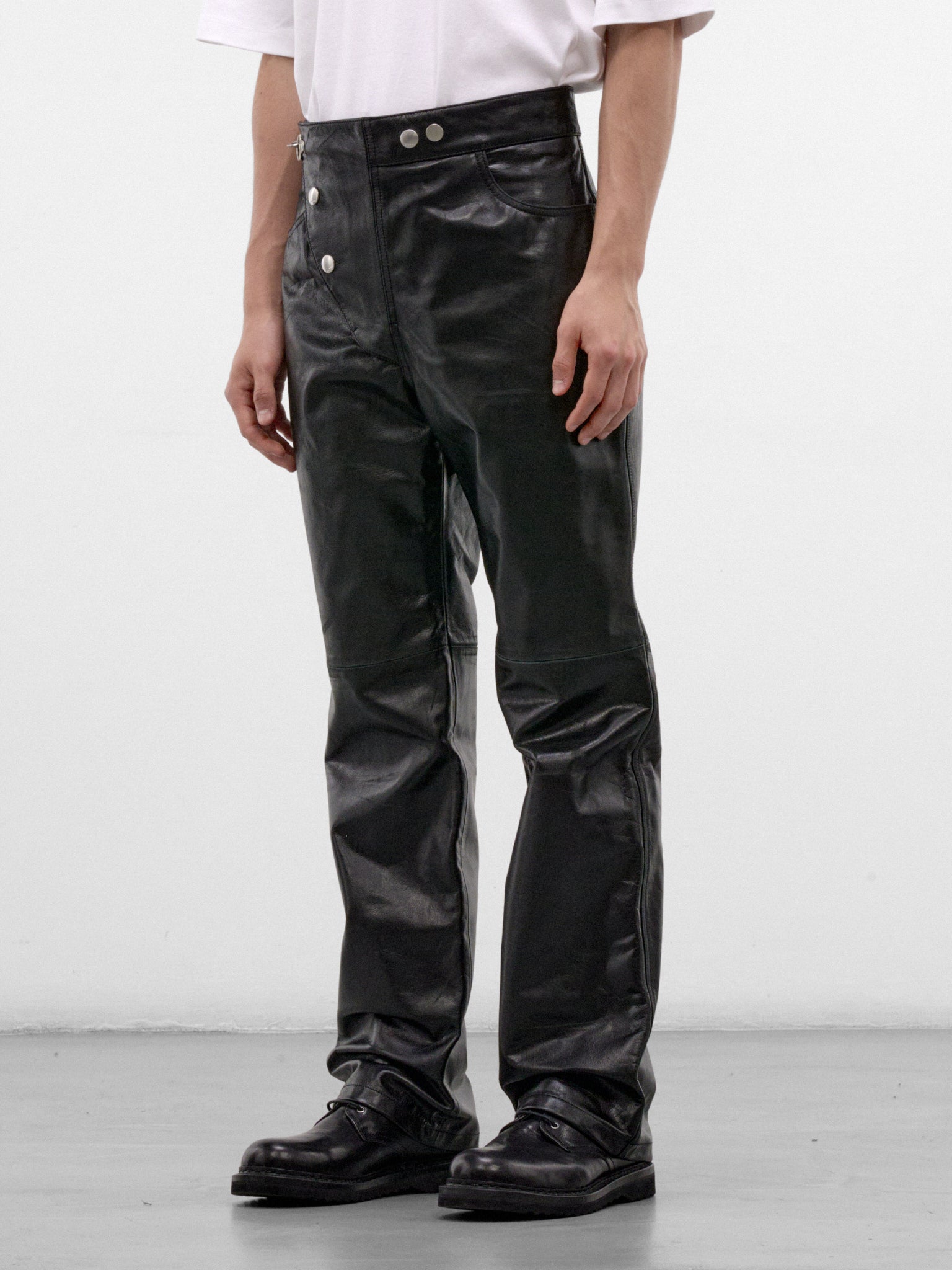Black Vegan Leather Trousers (PUMY0366U0-ULV899-BLACK)