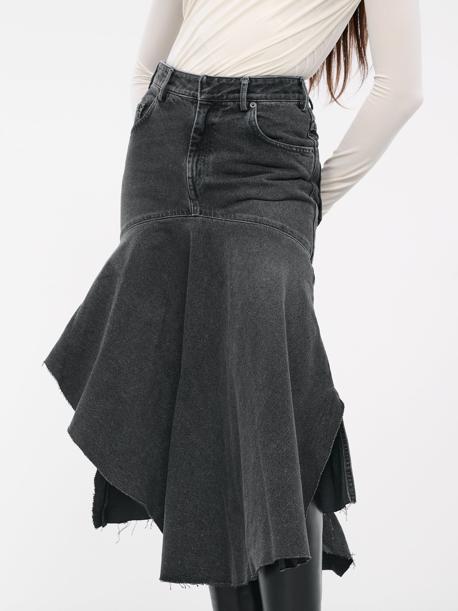 Raw Skirt (RAW-SKIRT-GRAPHITE)