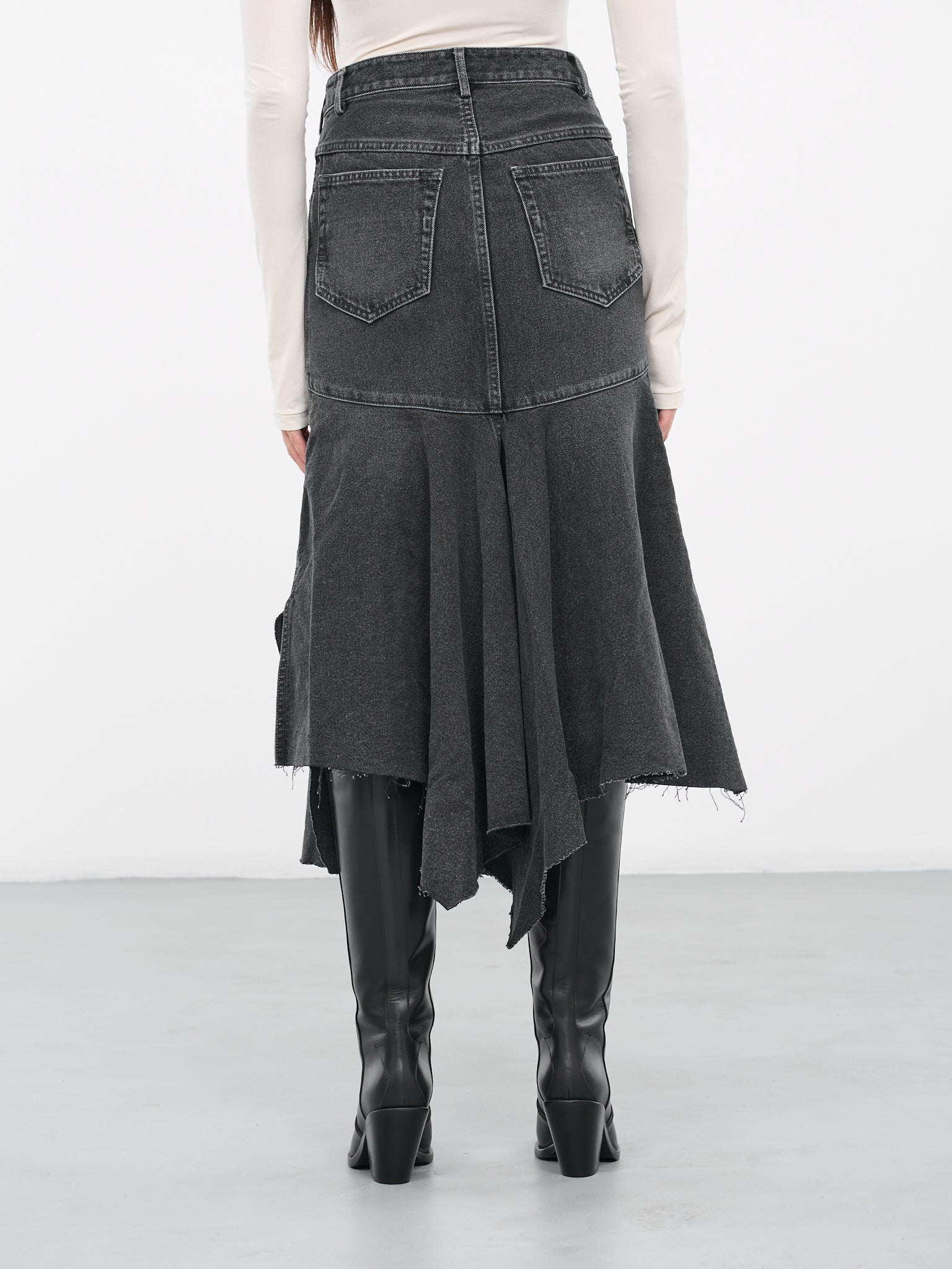 Raw Skirt (RAW-SKIRT-GRAPHITE)