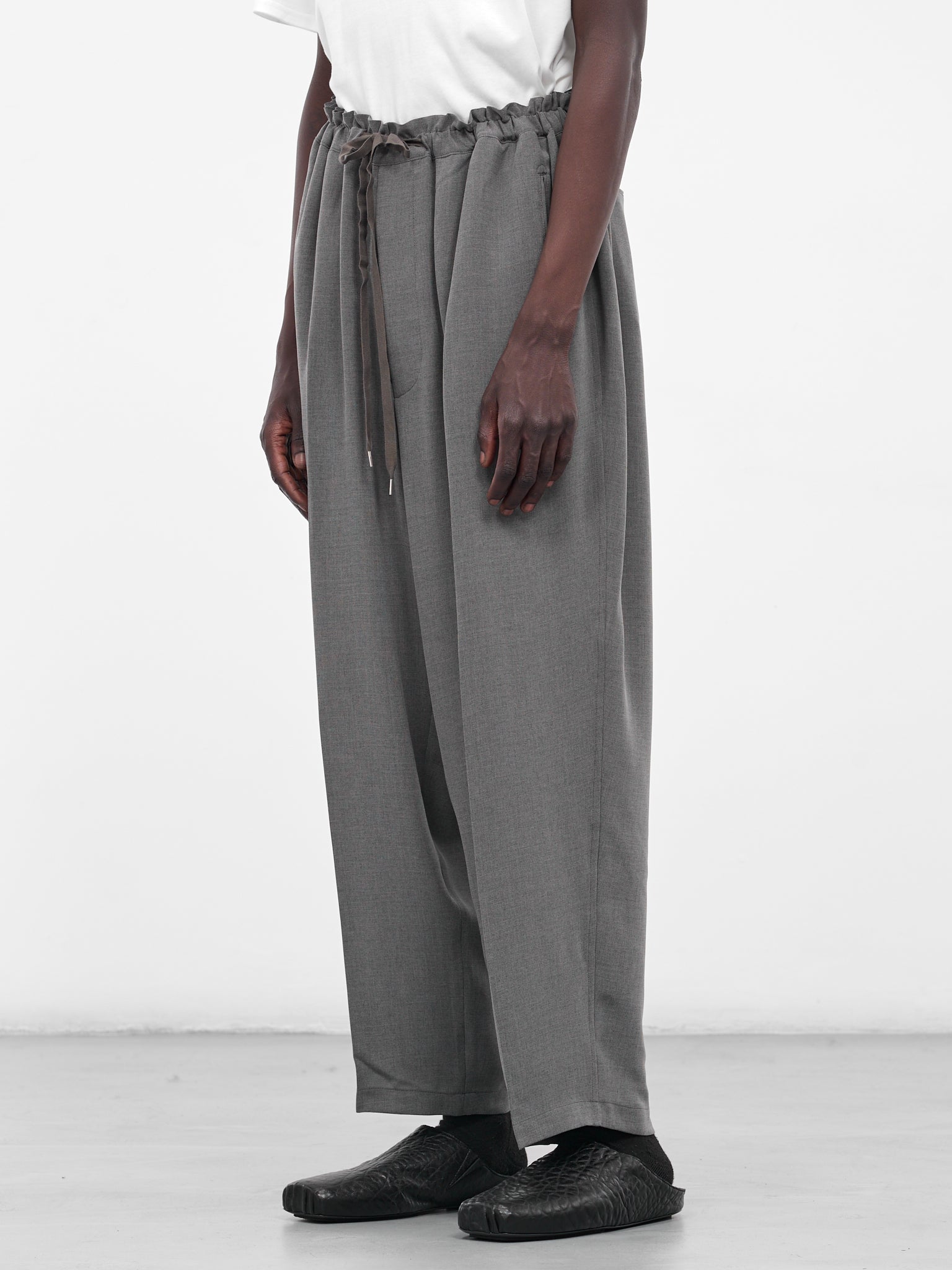 Gray Drawstring Baggy Trousers (RM252-009-TOP-GRAY)