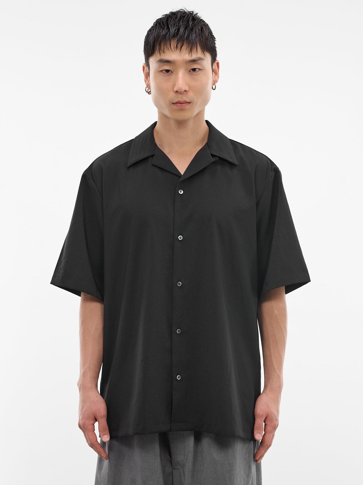 Black Boxy Camp Shirt (RM261-039-BLACK)