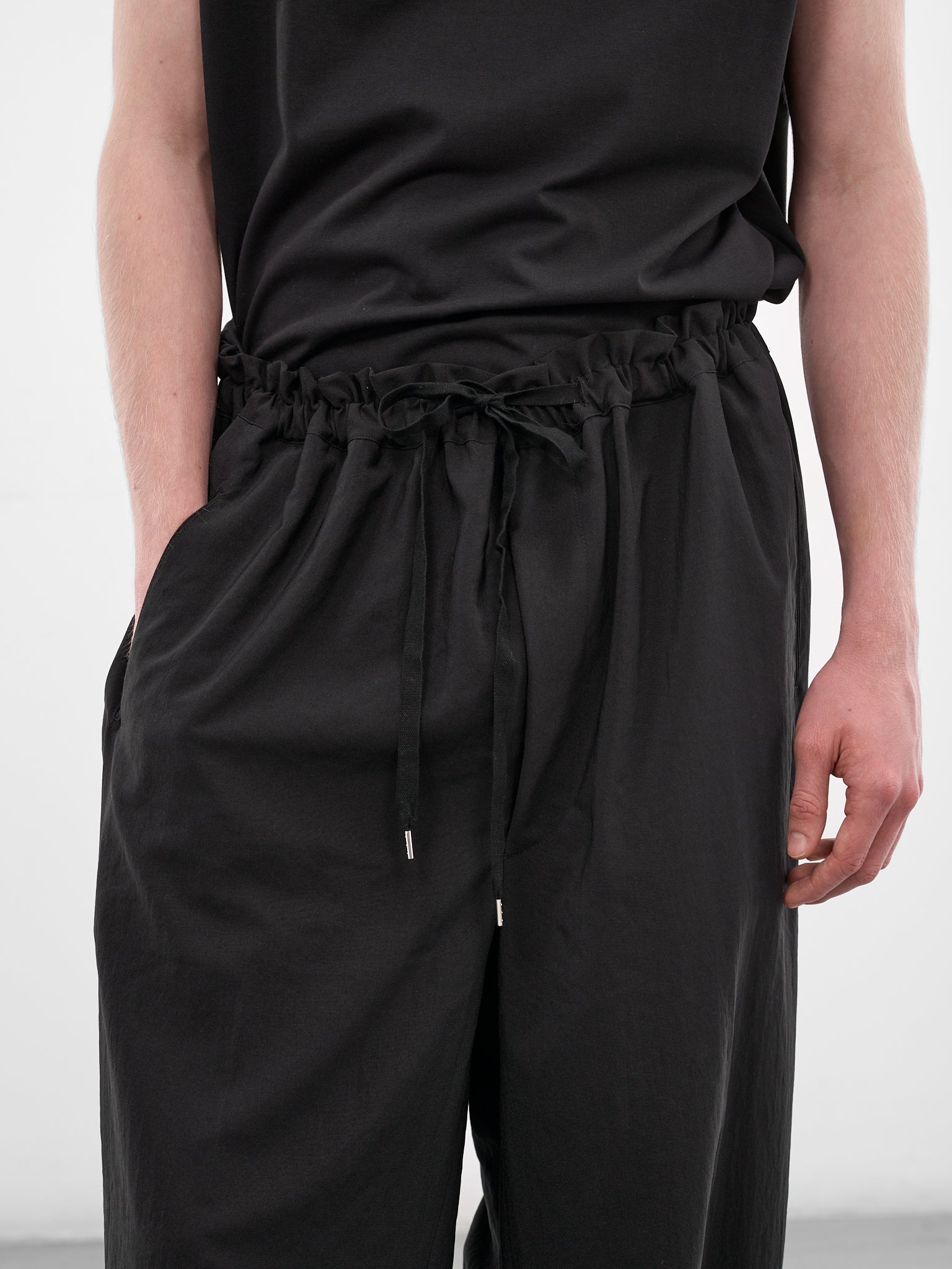 Black Gathered Drawstring Baggy Pants (RM261-040-BLACK)