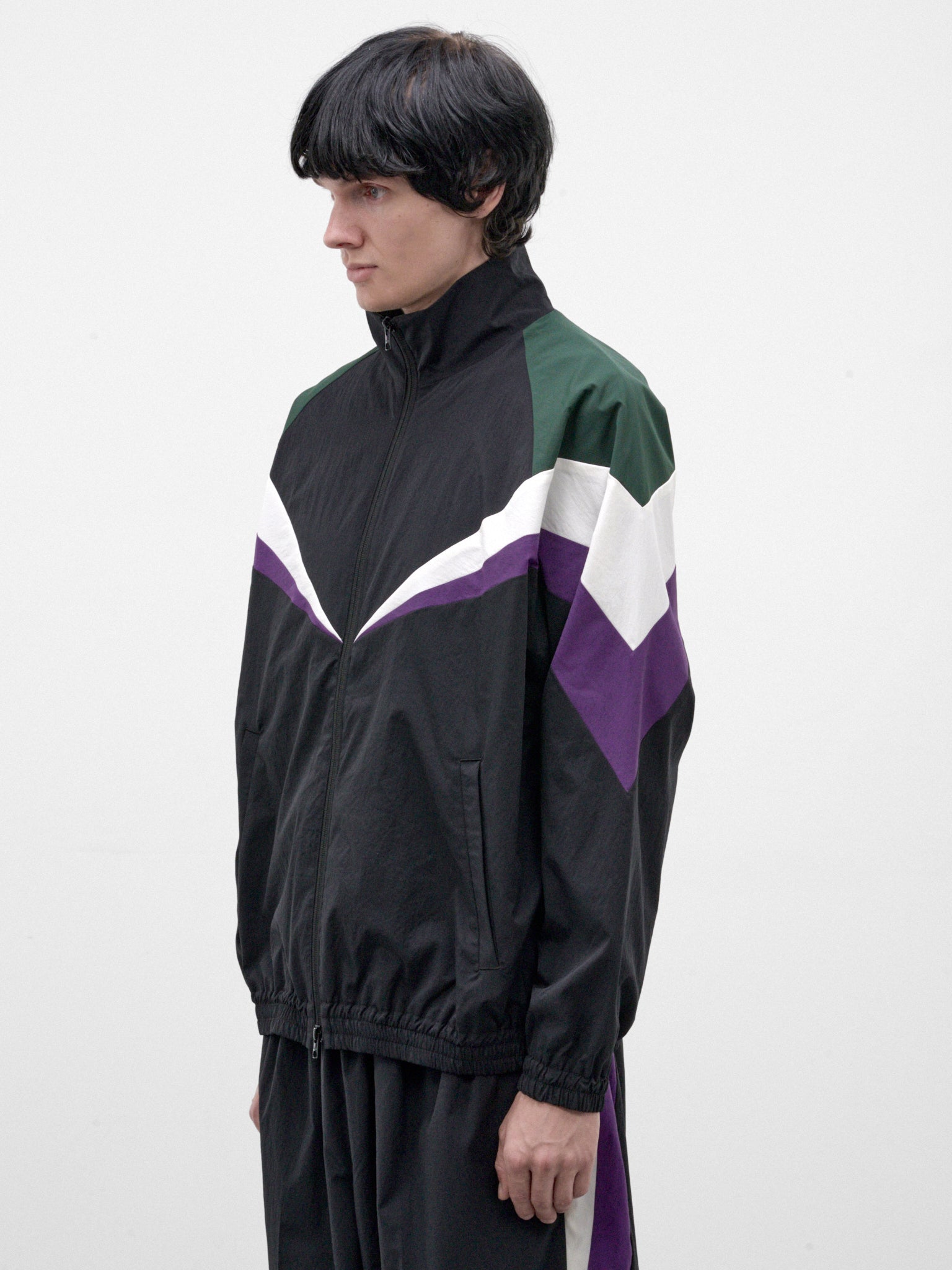 Paneled Chevron Track Jacket ( RM262-013-BLACK)