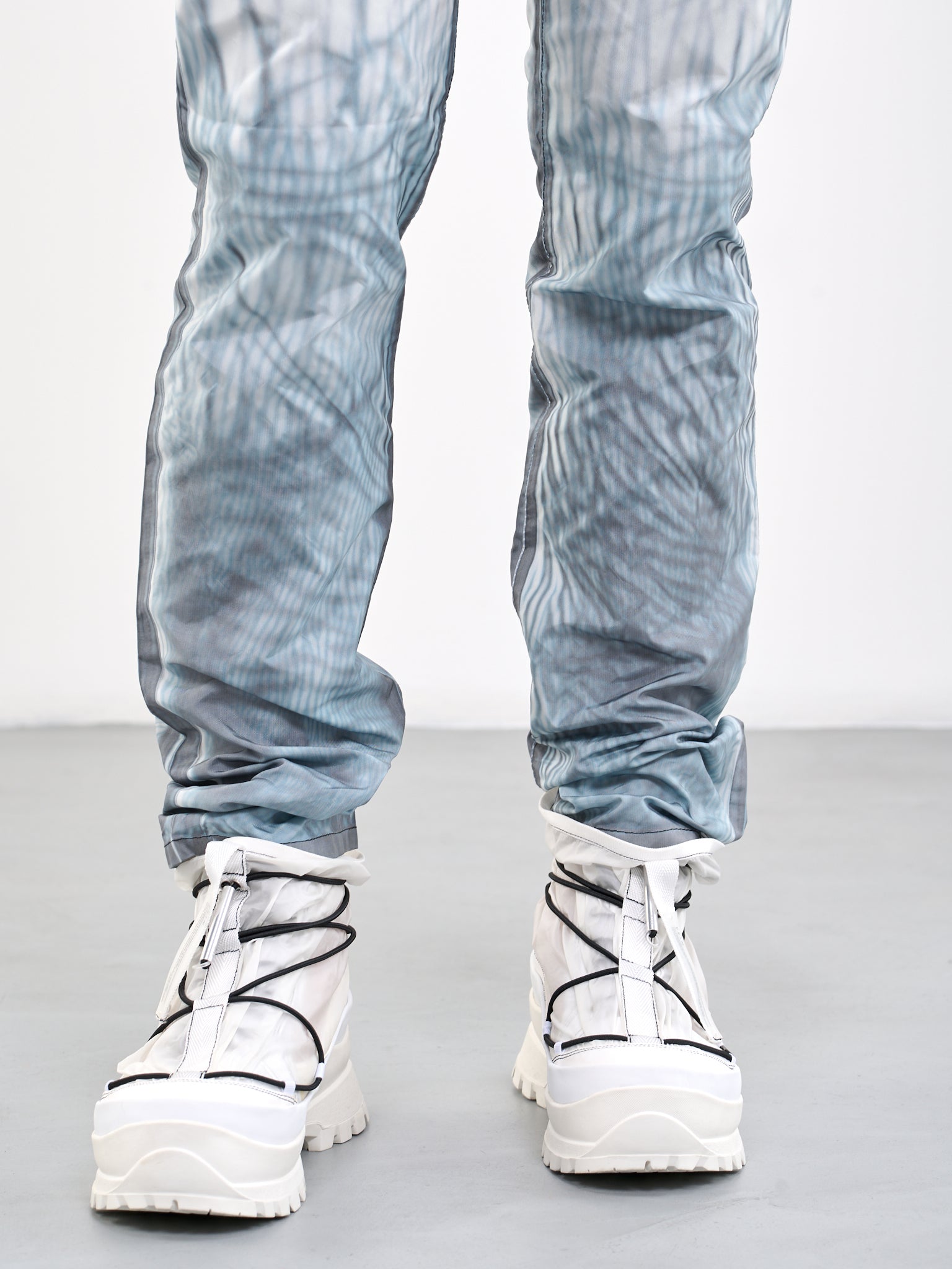 WGS Airbag Slim Trousers (RMA-T09-WHITE-BLACK-PRINT)
