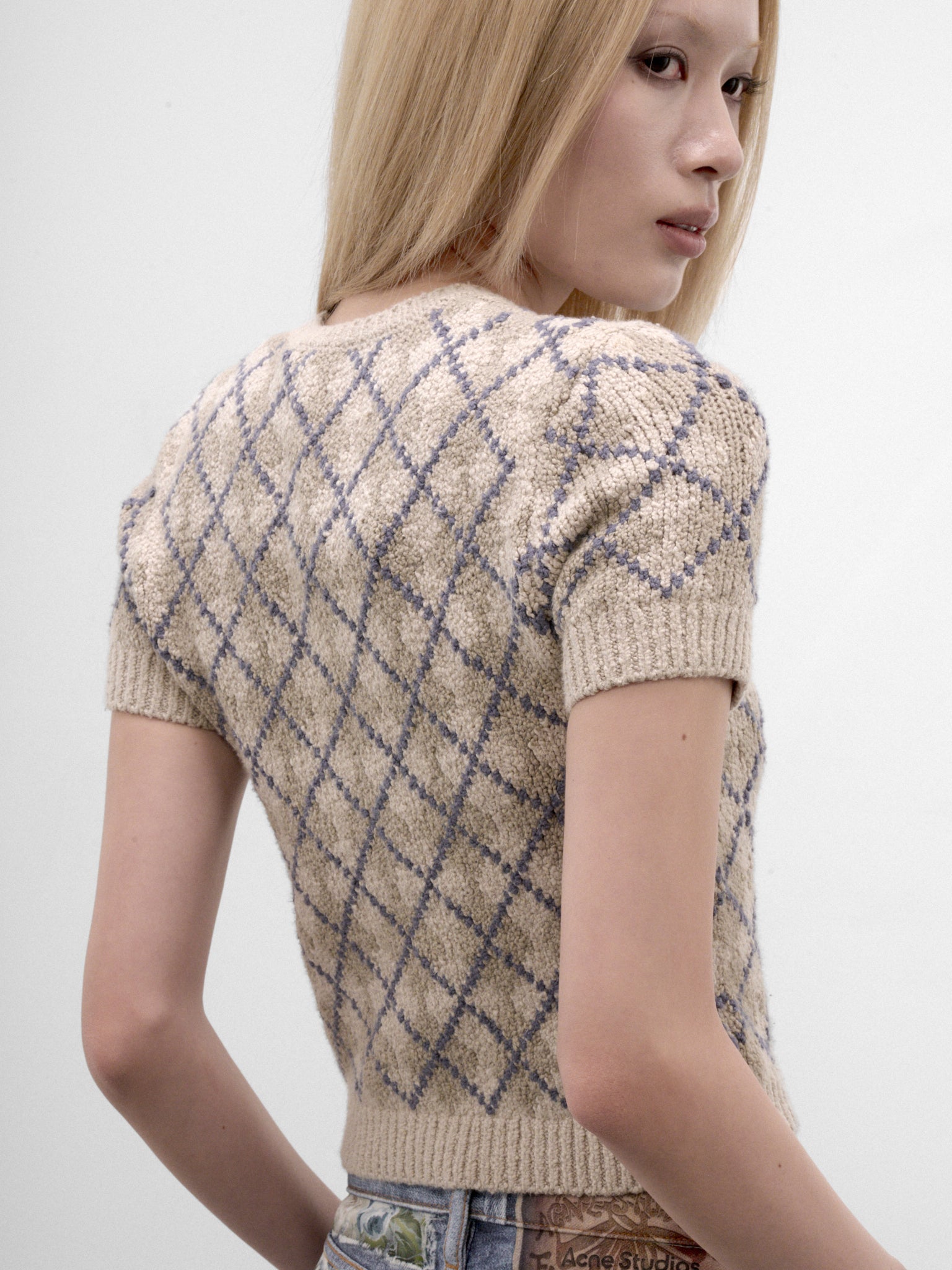Beige Argyle Knit Cropped Sweater (RW-WNKNIT000036-GREY-WHITE)