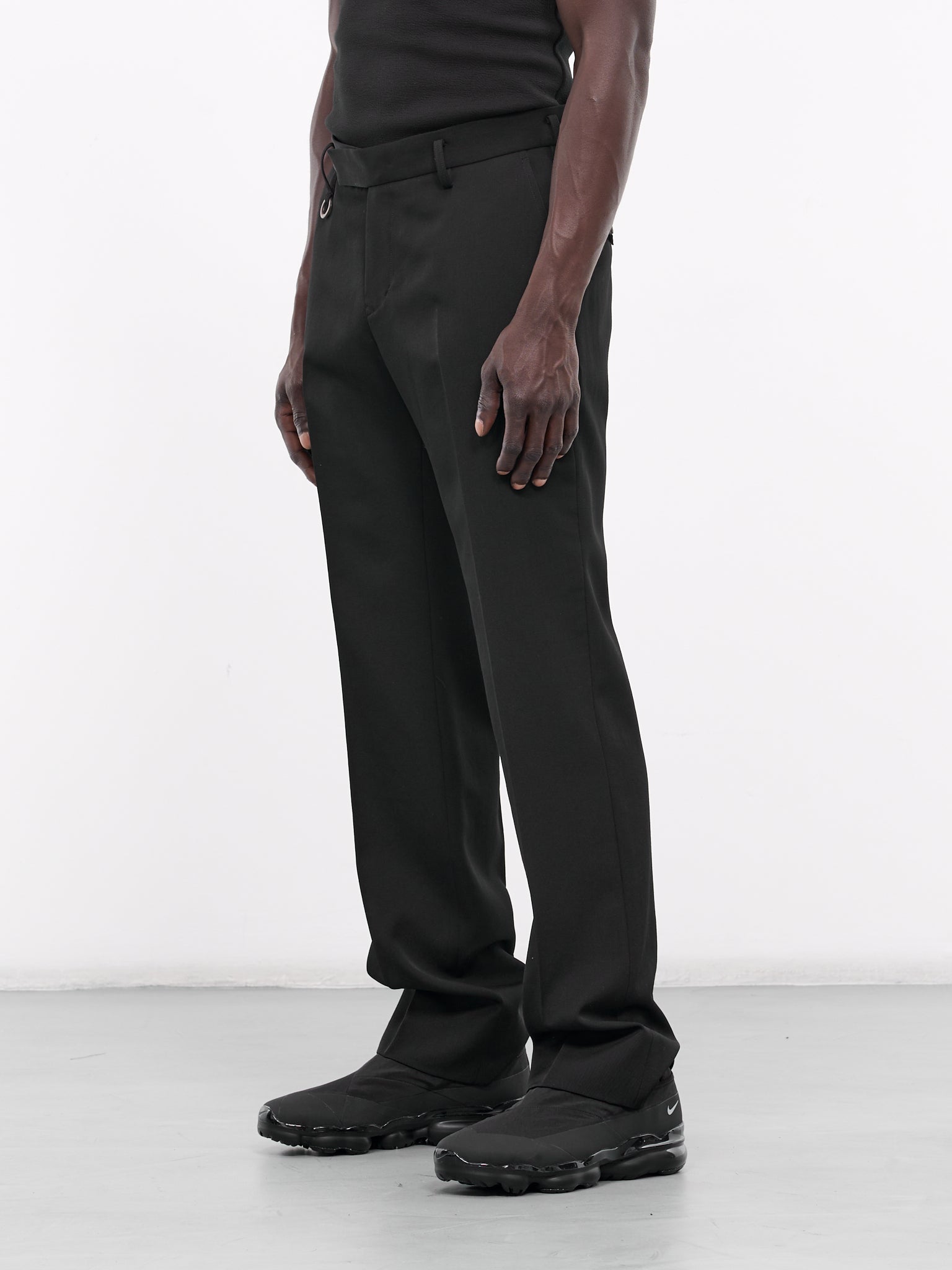Wool Slim Trousers (S23AW10PT-W-BLACK)