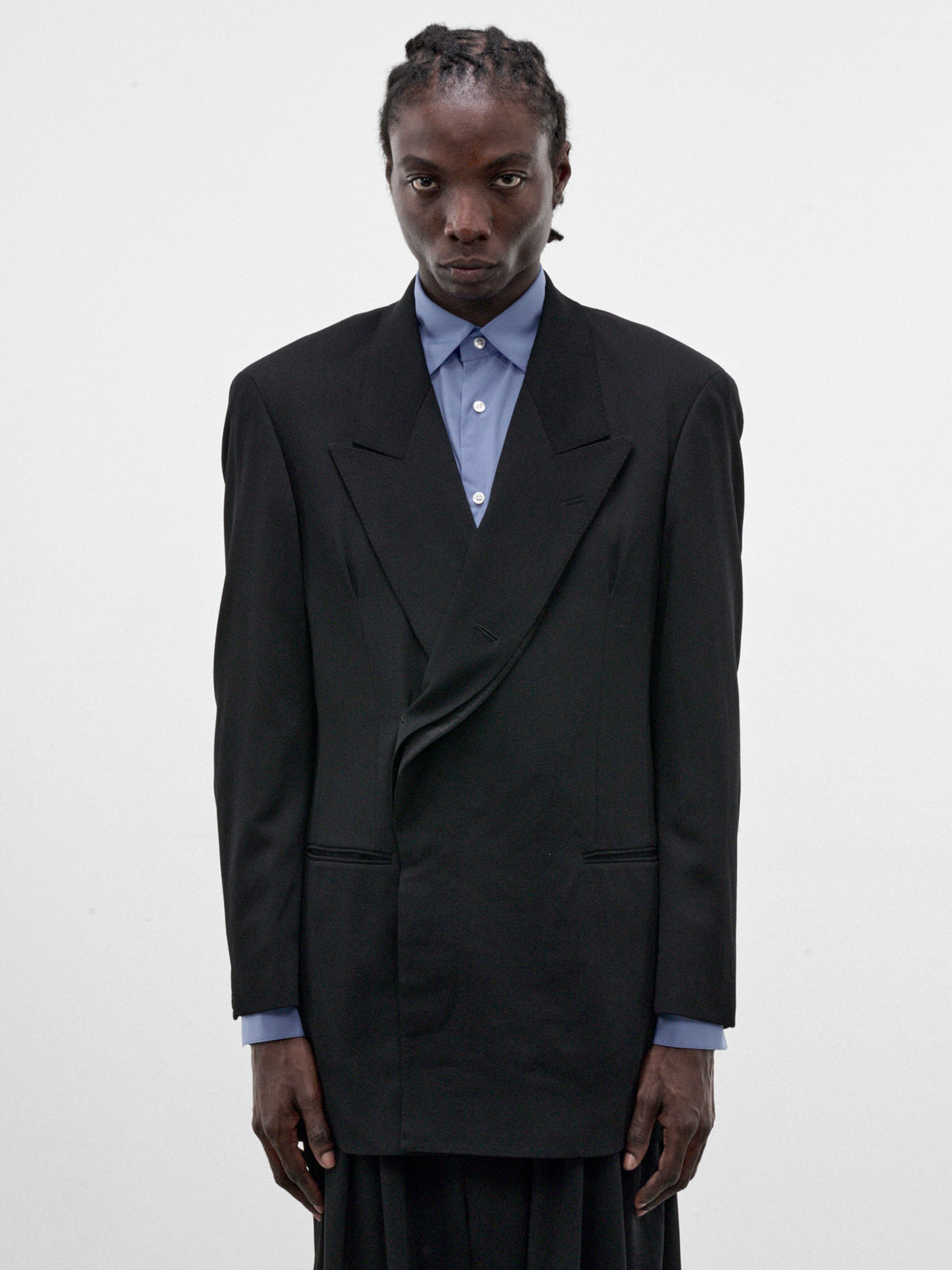 Black Wool Peaked Lapel Blazer (S26AW08JKT-W-BLACK)