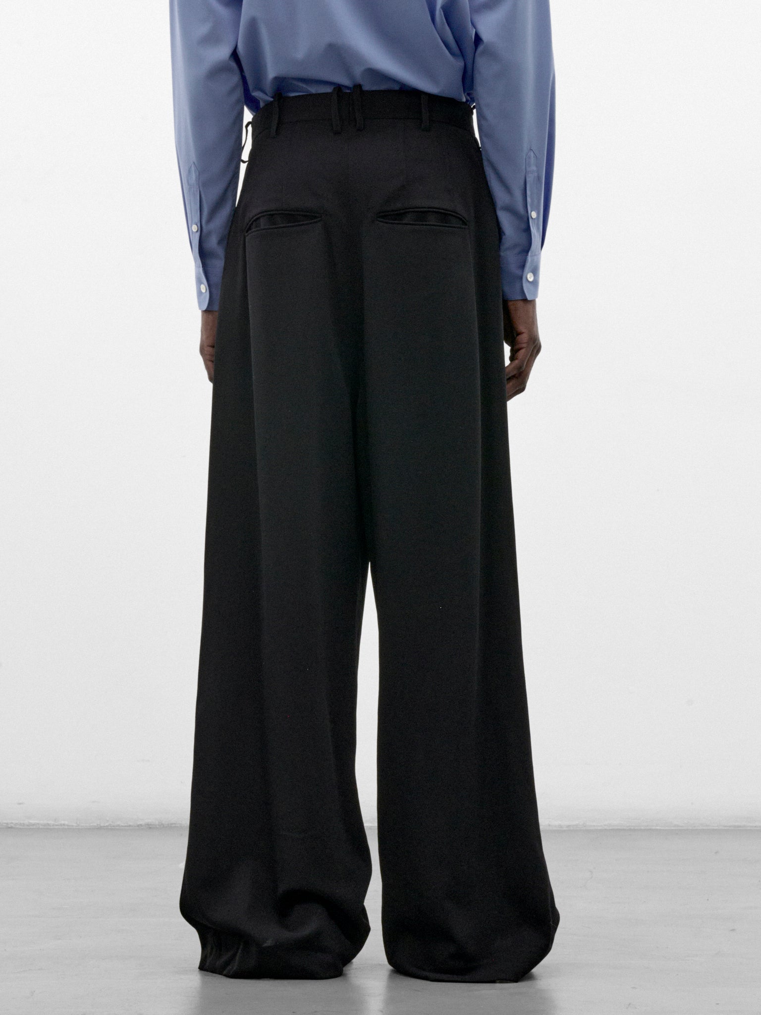 Black Wool Eight-Tuck Trousers (S26AW20PT-W-BLACK)