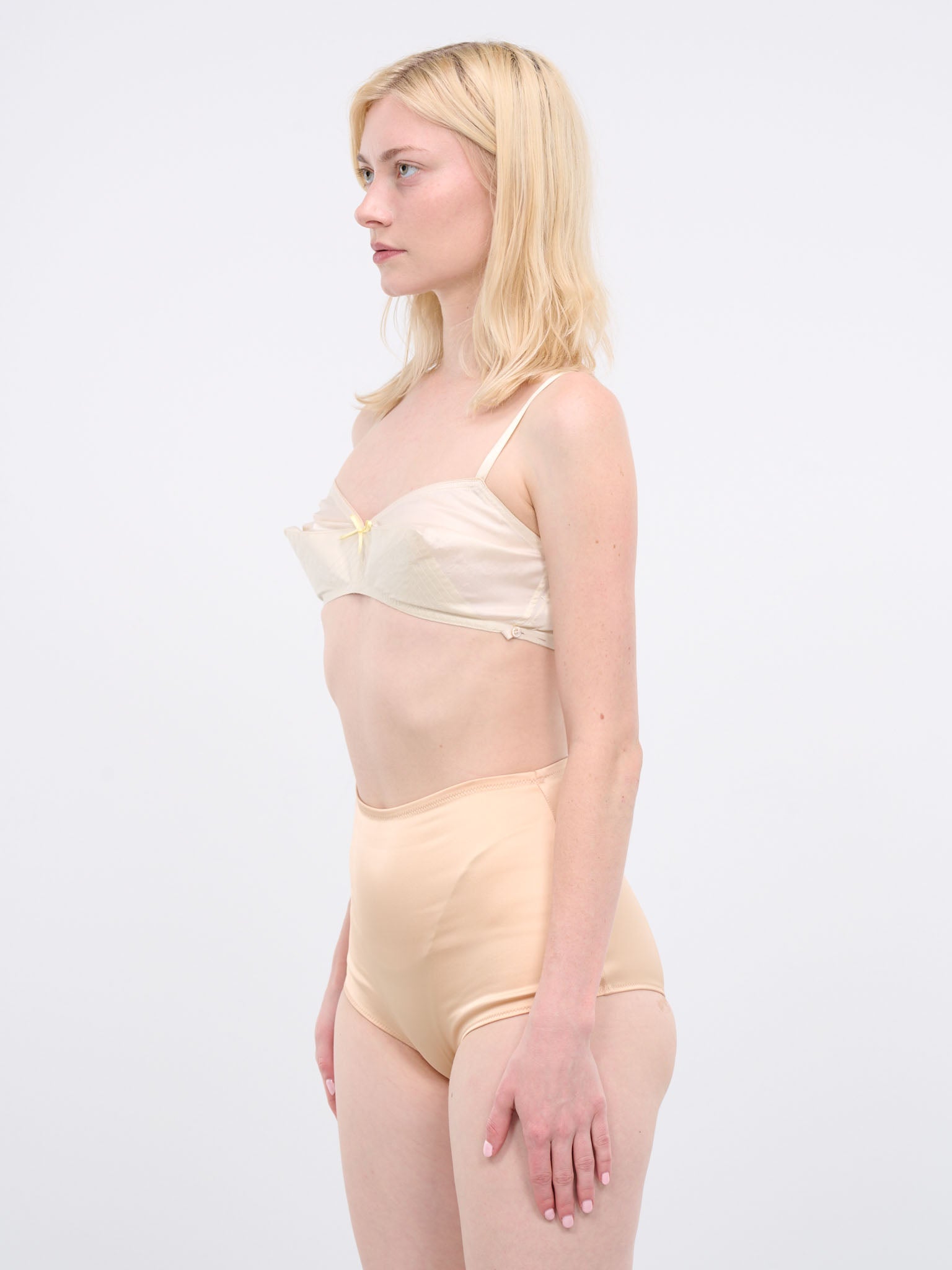 Criss-Cross Bra (S29RJ0037-S78051-102-CREAM)