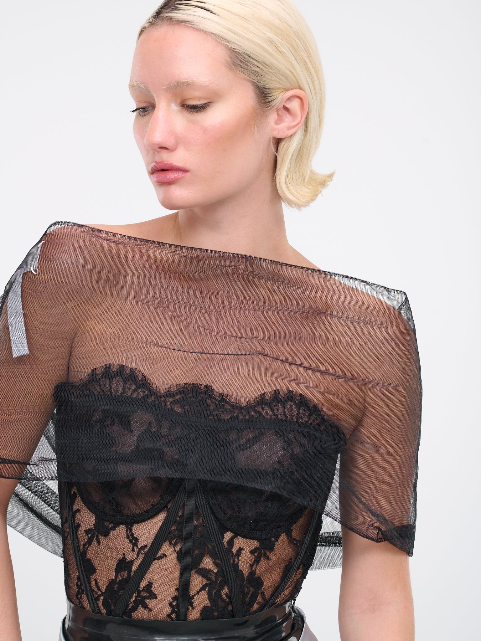 Sheer Stole (S29TH0116-S48403-BLACK)