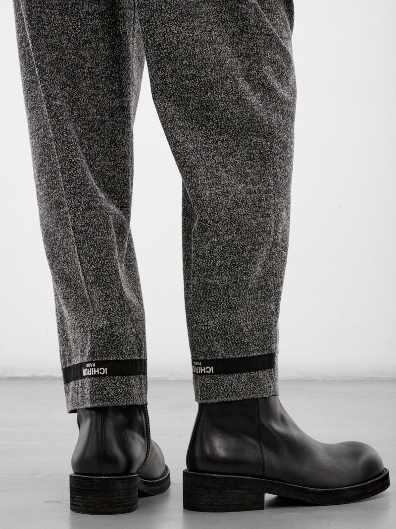 Gray Wool Pleated Tapered Trousers (S30SC01A25-GREY)