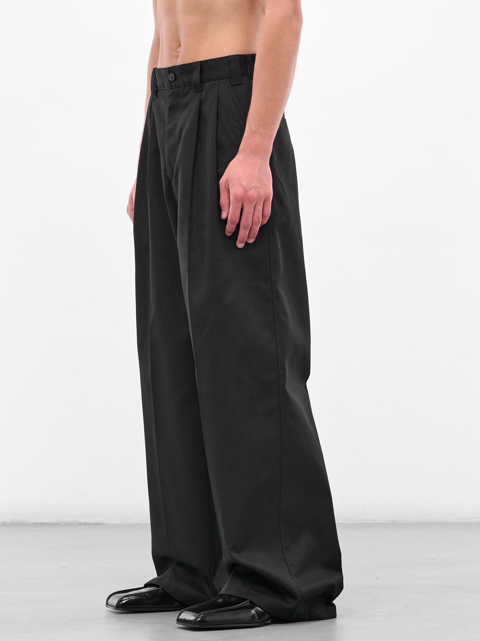 MAISON MARGIELA Chino Trousers | H.Lorenzo - side