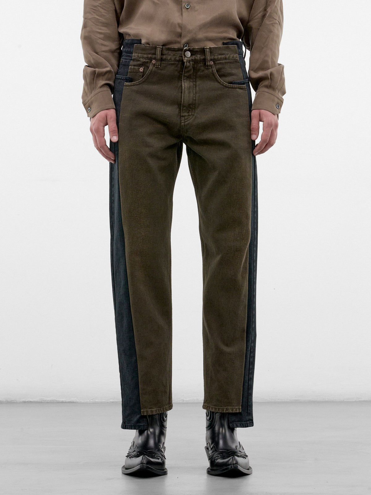 Two-Tone Denim Deconstructed Straight Jeans (S50LA0251-M30072-BLACK-BROWN)
