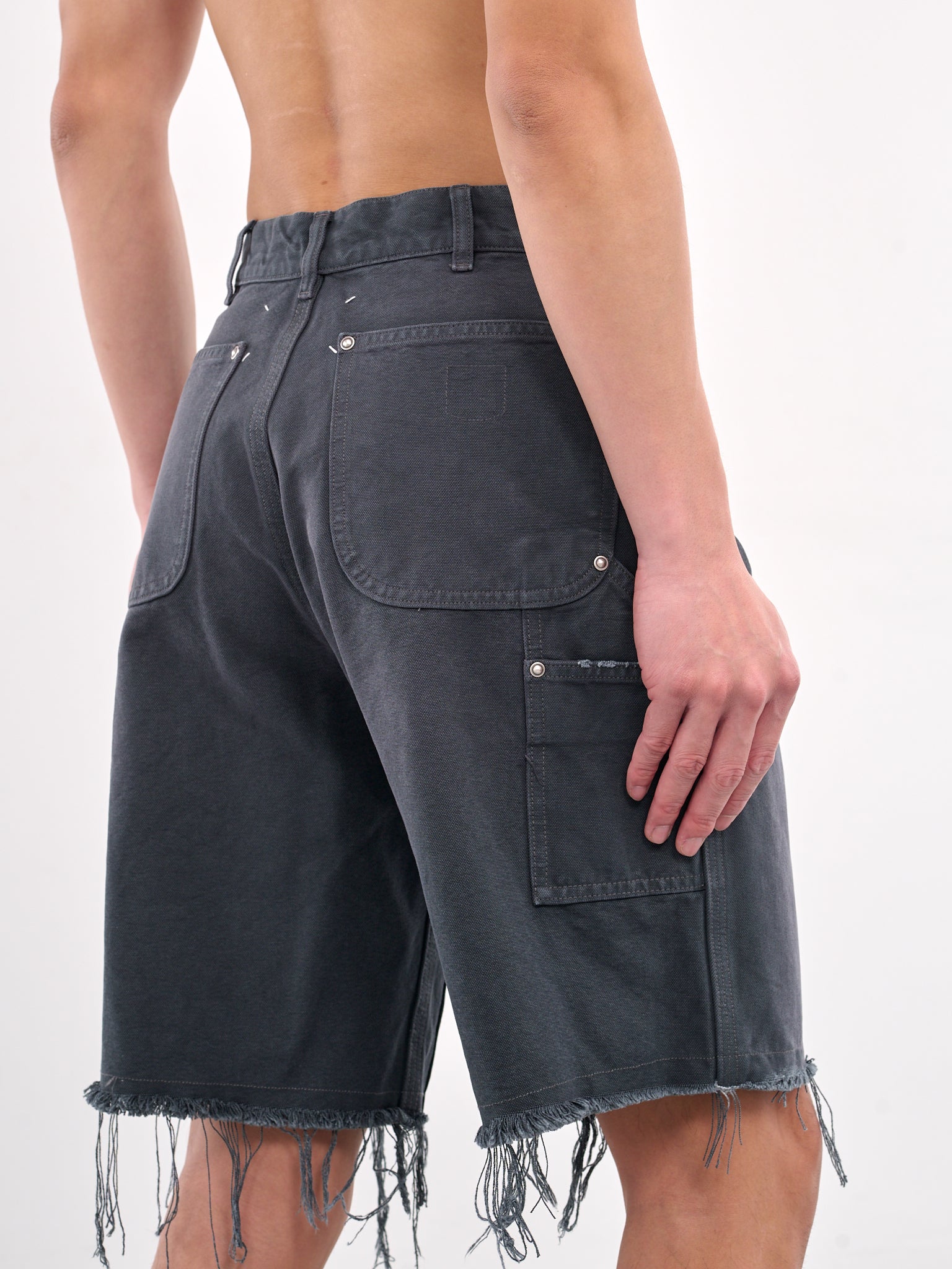 Stud Denim Shorts (S50MU0087-M35255-GRAY)