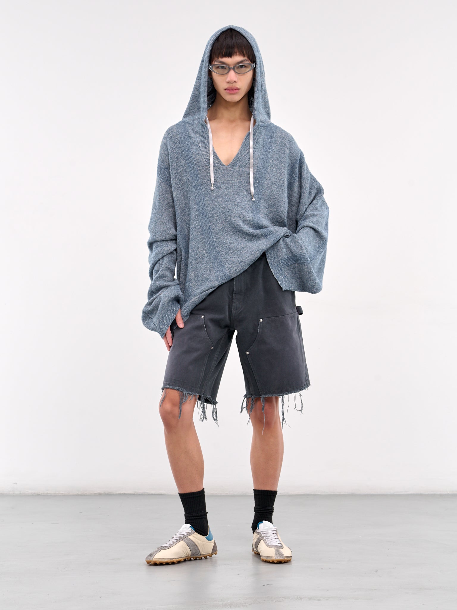 Stud Denim Shorts (S50MU0087-M35255-GRAY)