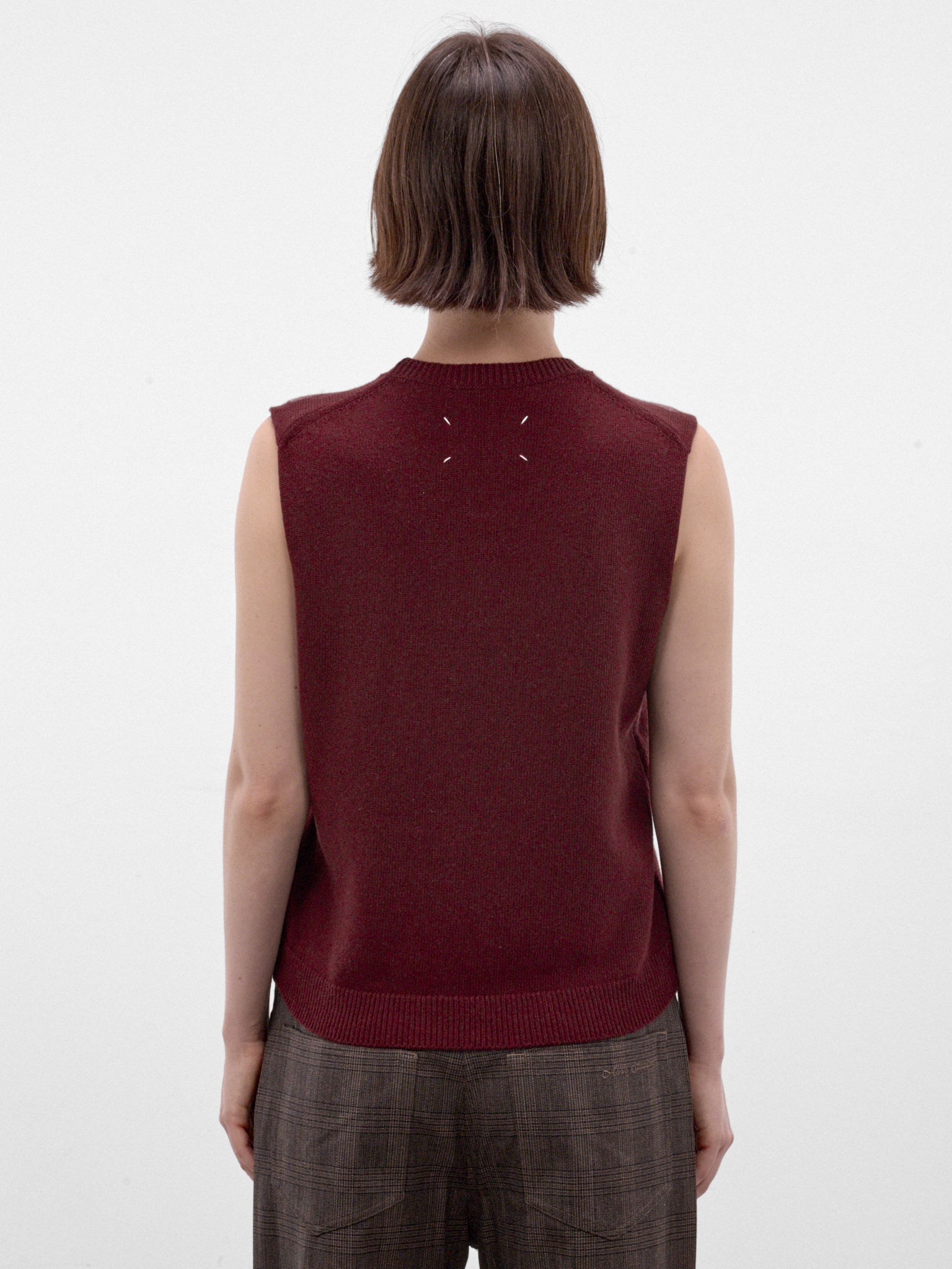 Burgundy Layered Wool Knit Vest (S51FB0086-M13304-211F-BURGUNDY)