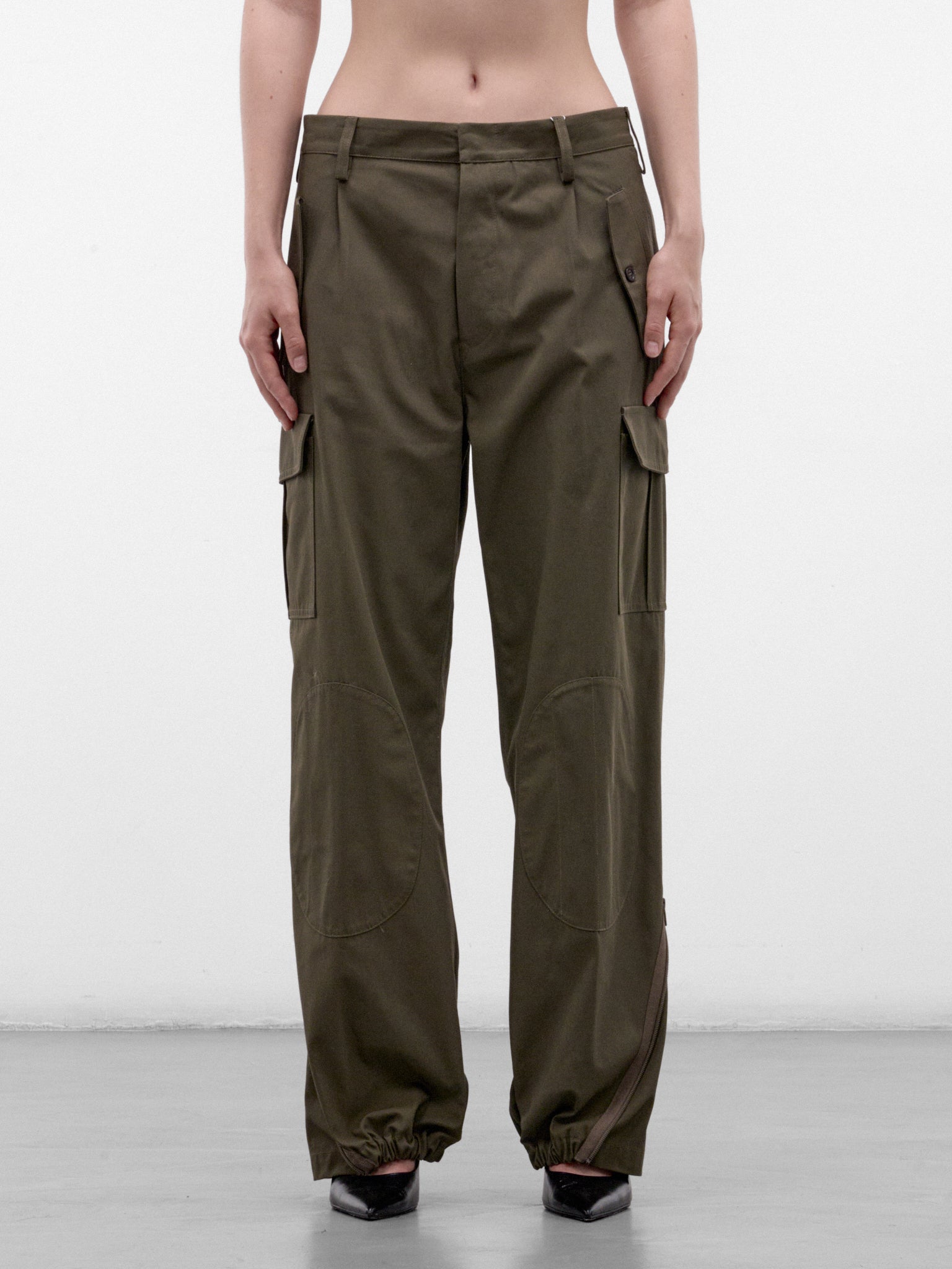 Green Cotton Cargo Pants (S51KA0621-M35900-GREEN)