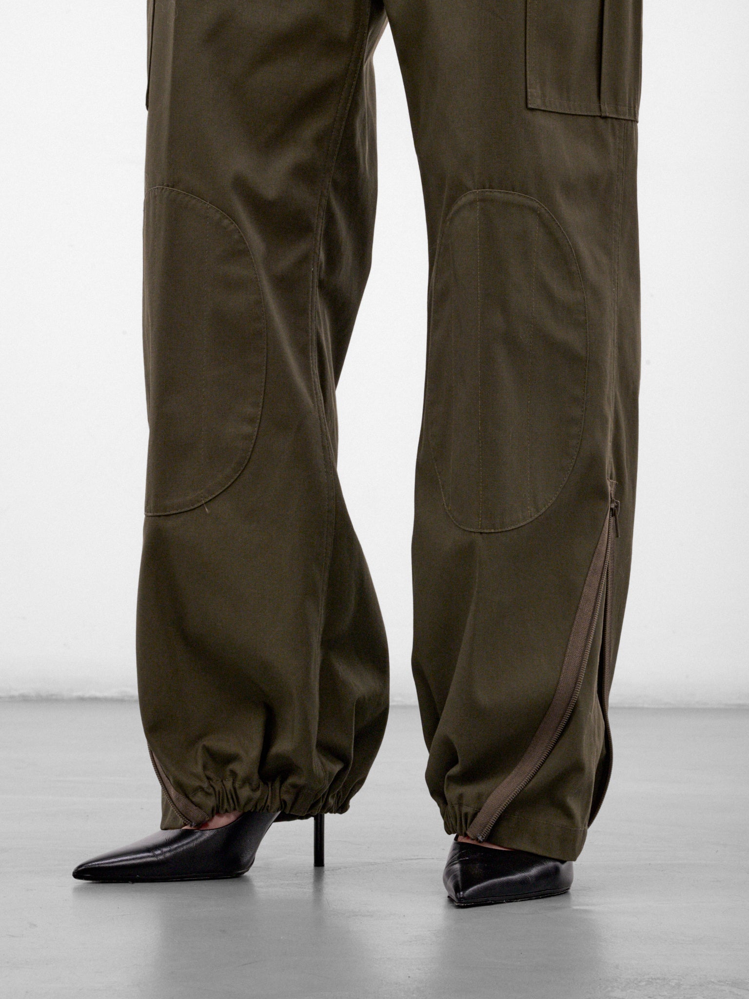Green Cotton Cargo Pants (S51KA0621-M35900-GREEN)