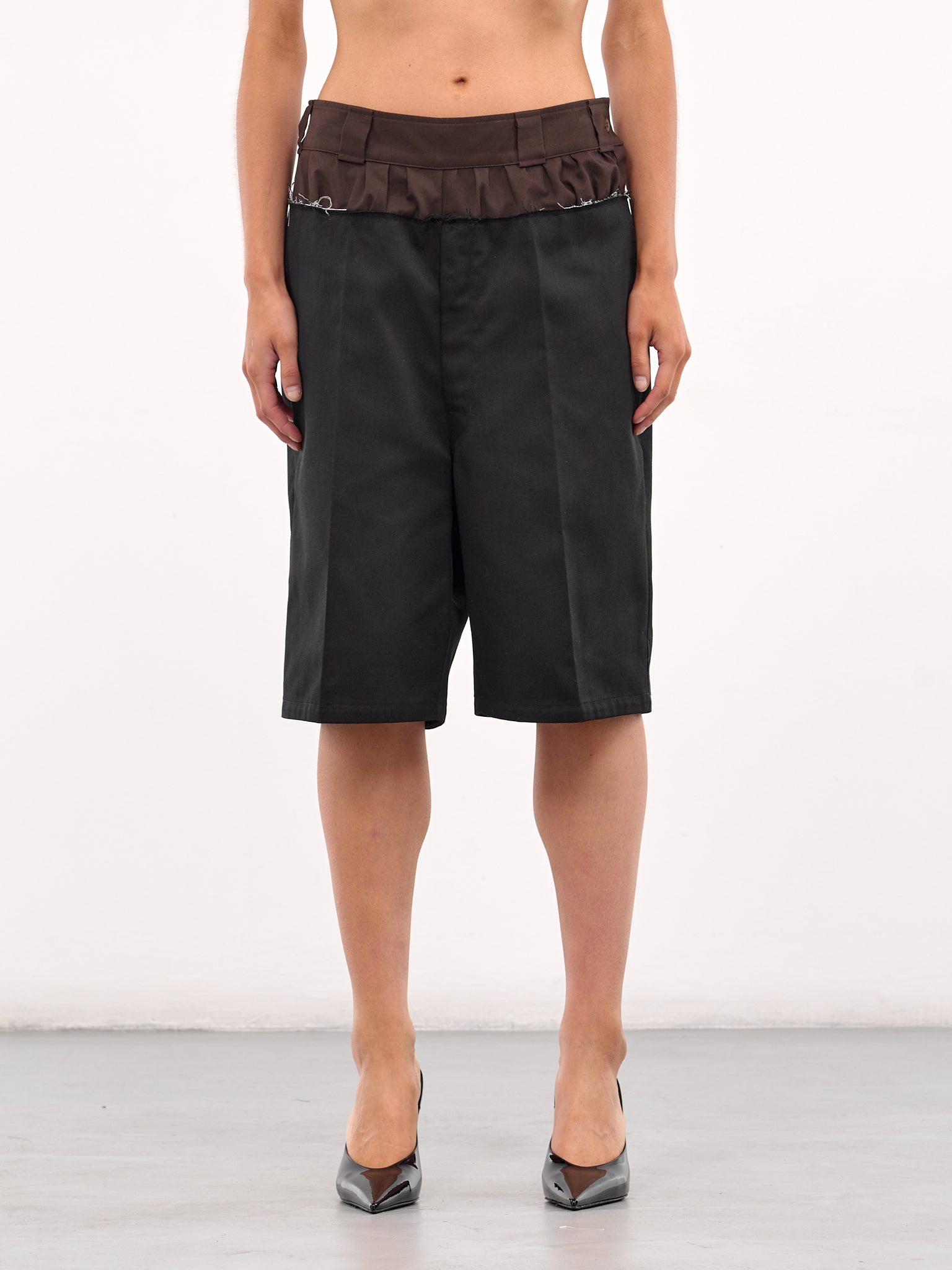 ショートパンツ Maison Margiela Bermuda shorts Anonymity of the lining Maison Margiela Anonymity of the Lining Shorts (Black) – CNCPTS