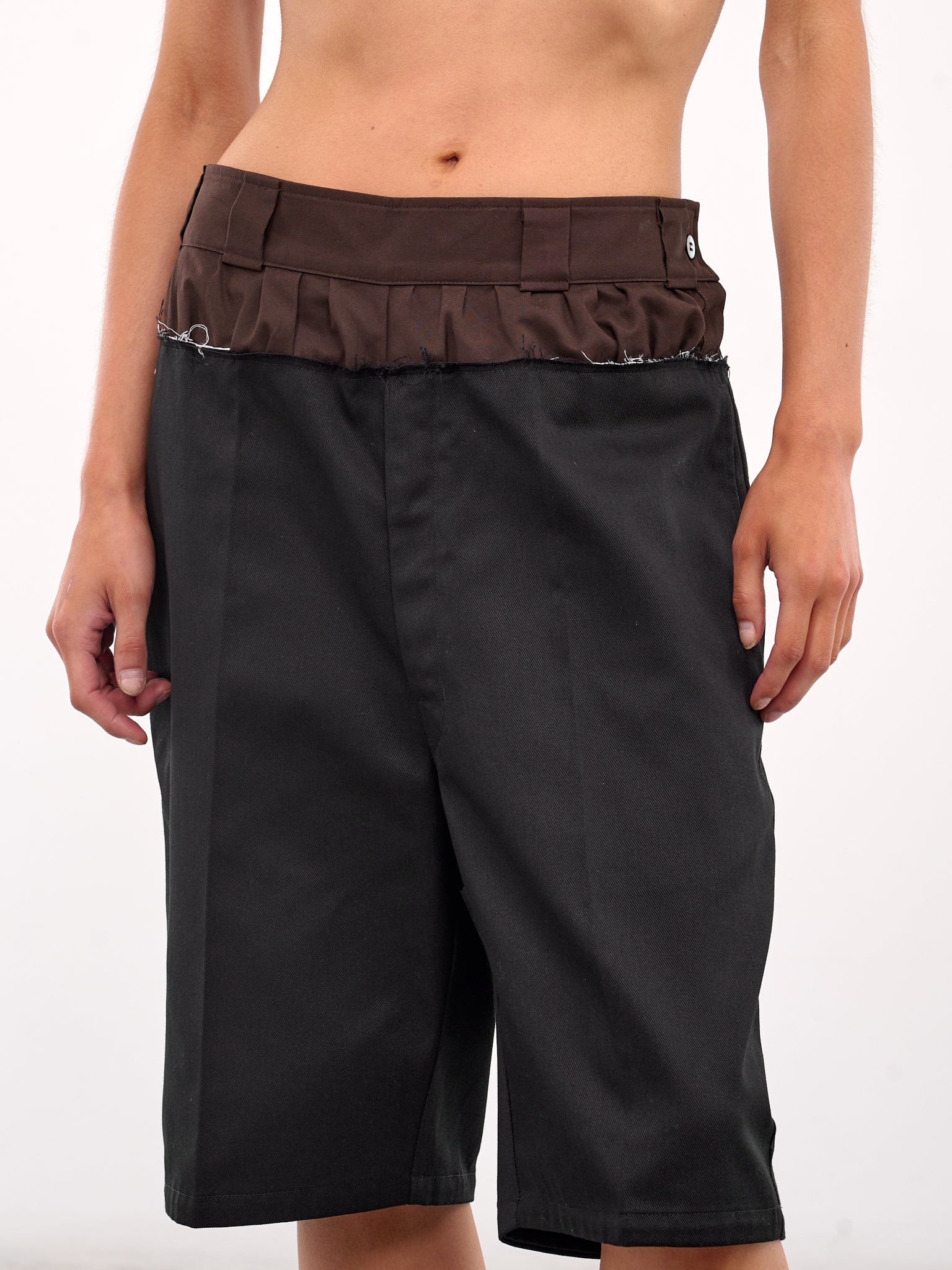 ショートパンツ MAISON MARGIELA Women Shorts Burmudas S51MU0070MTN075 Blac Maison Margiela Bermuda shorts Anonymity of the lining