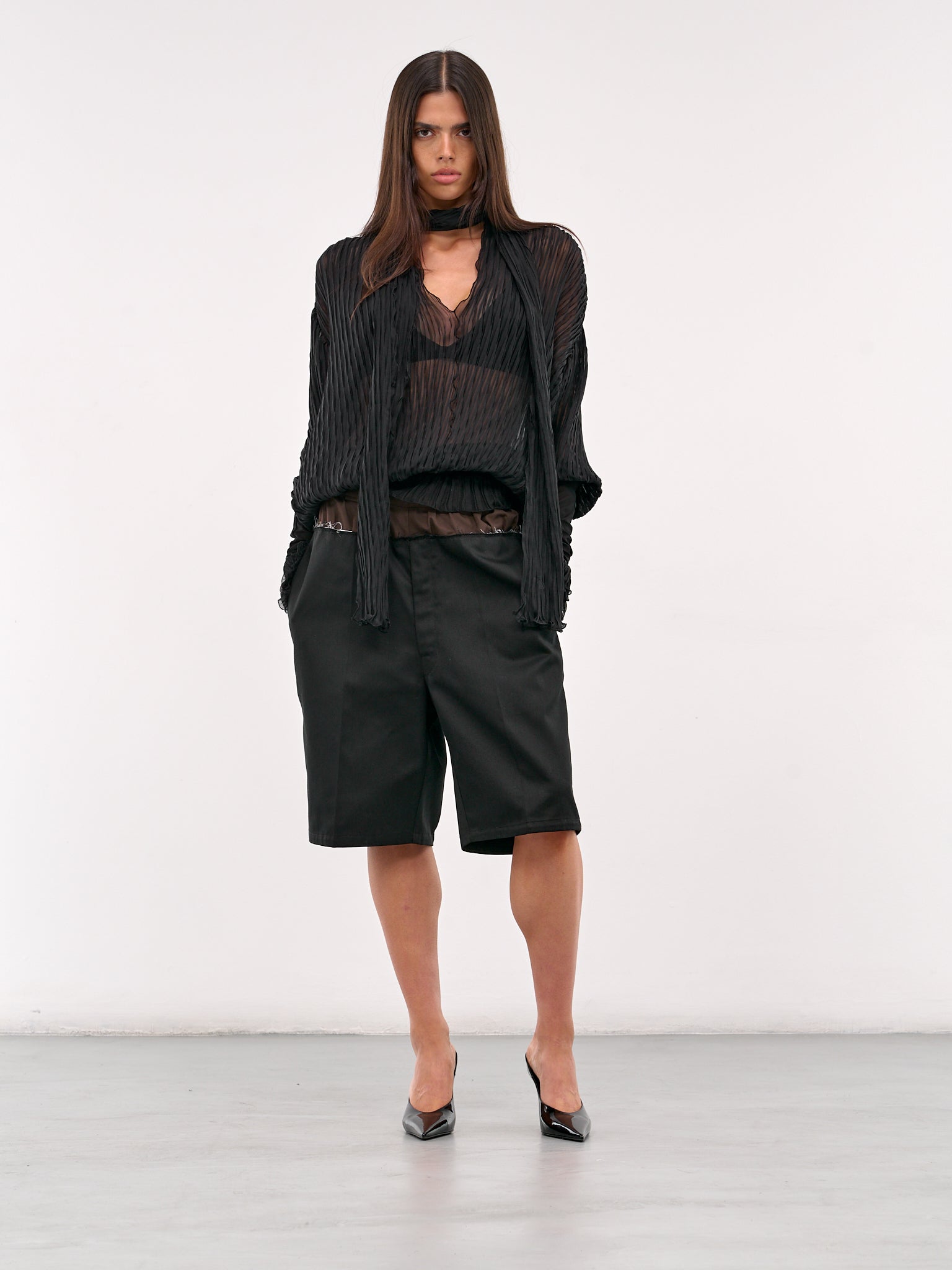 ショートパンツ MAISON MARGIELA Women Shorts Burmudas S51MU0070MTN075 Blac Maison Margiela Bermuda shorts Anonymity of the lining