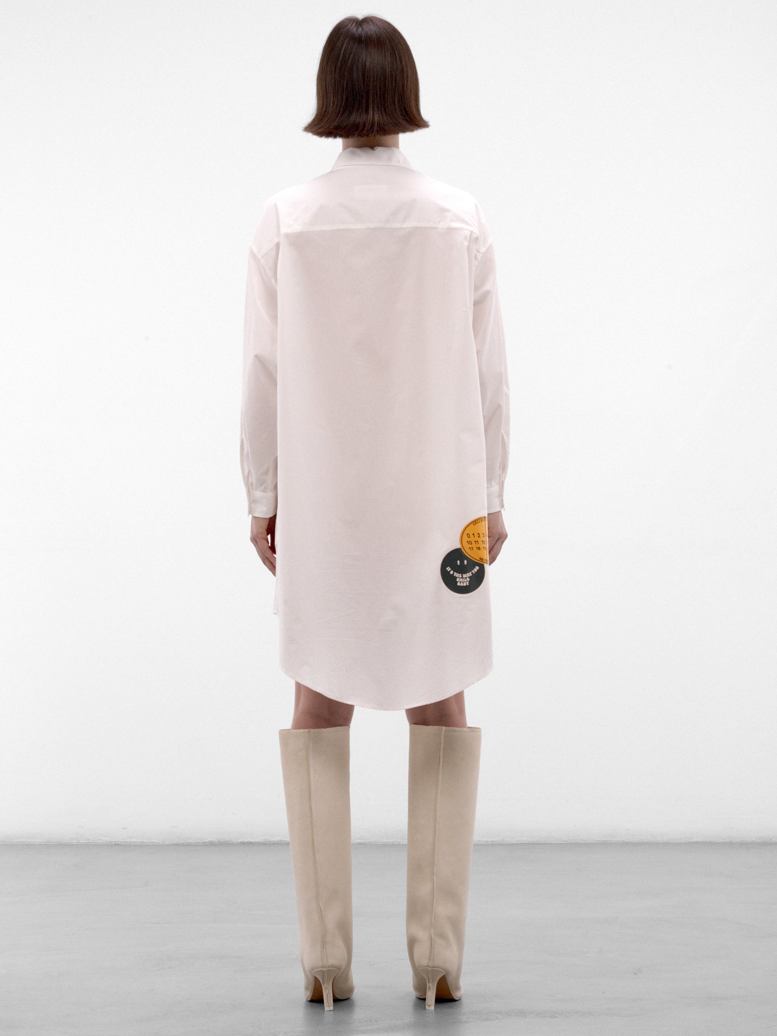 Souvenir Sticker Print Shirt Dress (S52CT0799-M36013-101-OFF-WHITE)