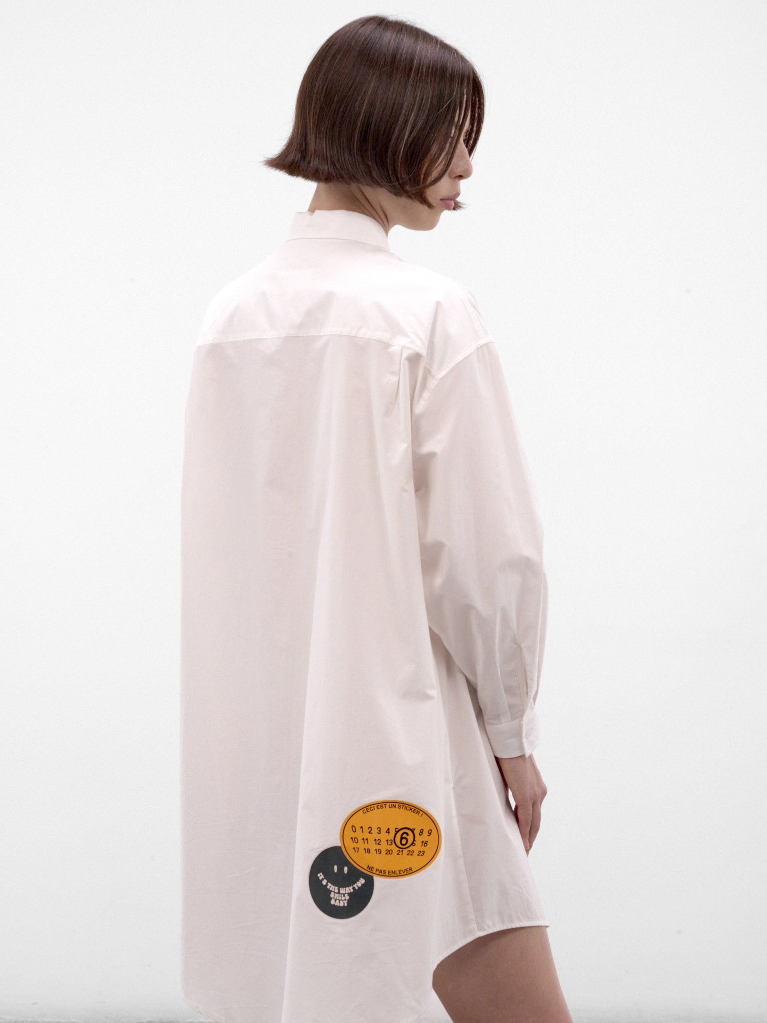 Souvenir Sticker Print Shirt Dress (S52CT0799-M36013-101-OFF-WHITE)