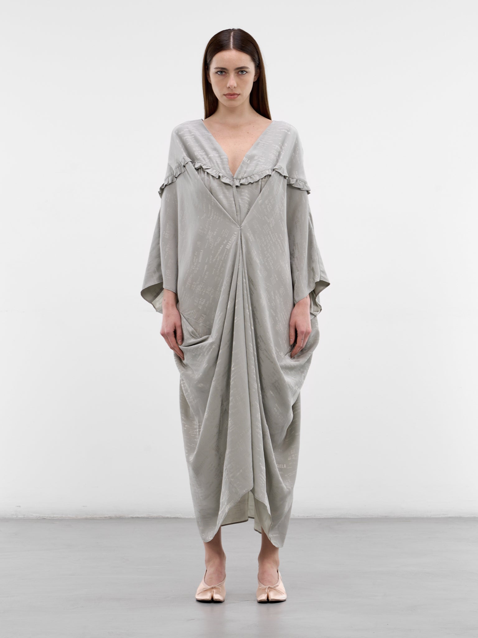 Gray Logo Print Layered Dress (S52DD0077-M35737-001J-SAGE-GRE)