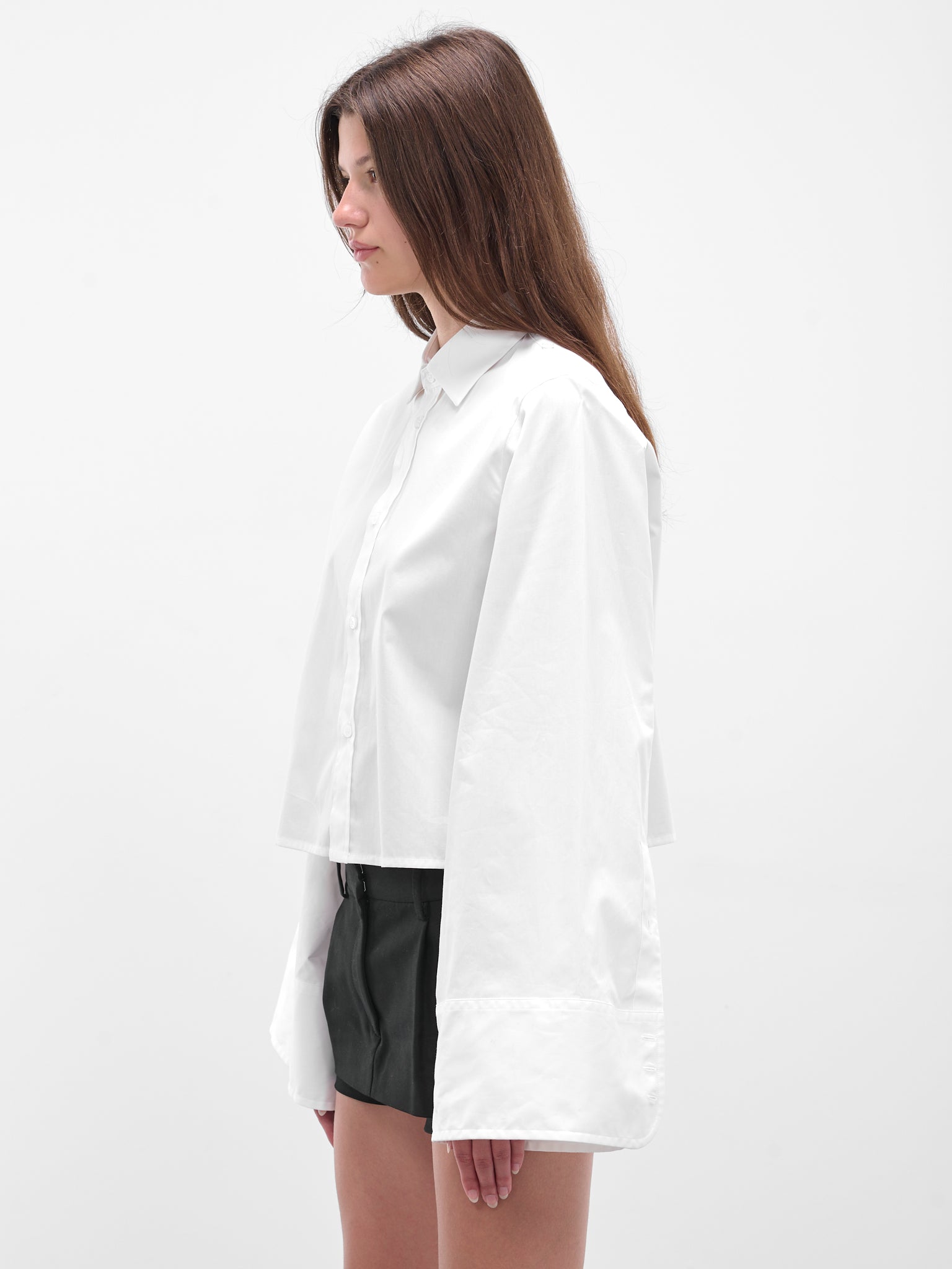 White Wide Sleeve Boxy Shirt (S52DT0044-M35480-100-WHITE)
