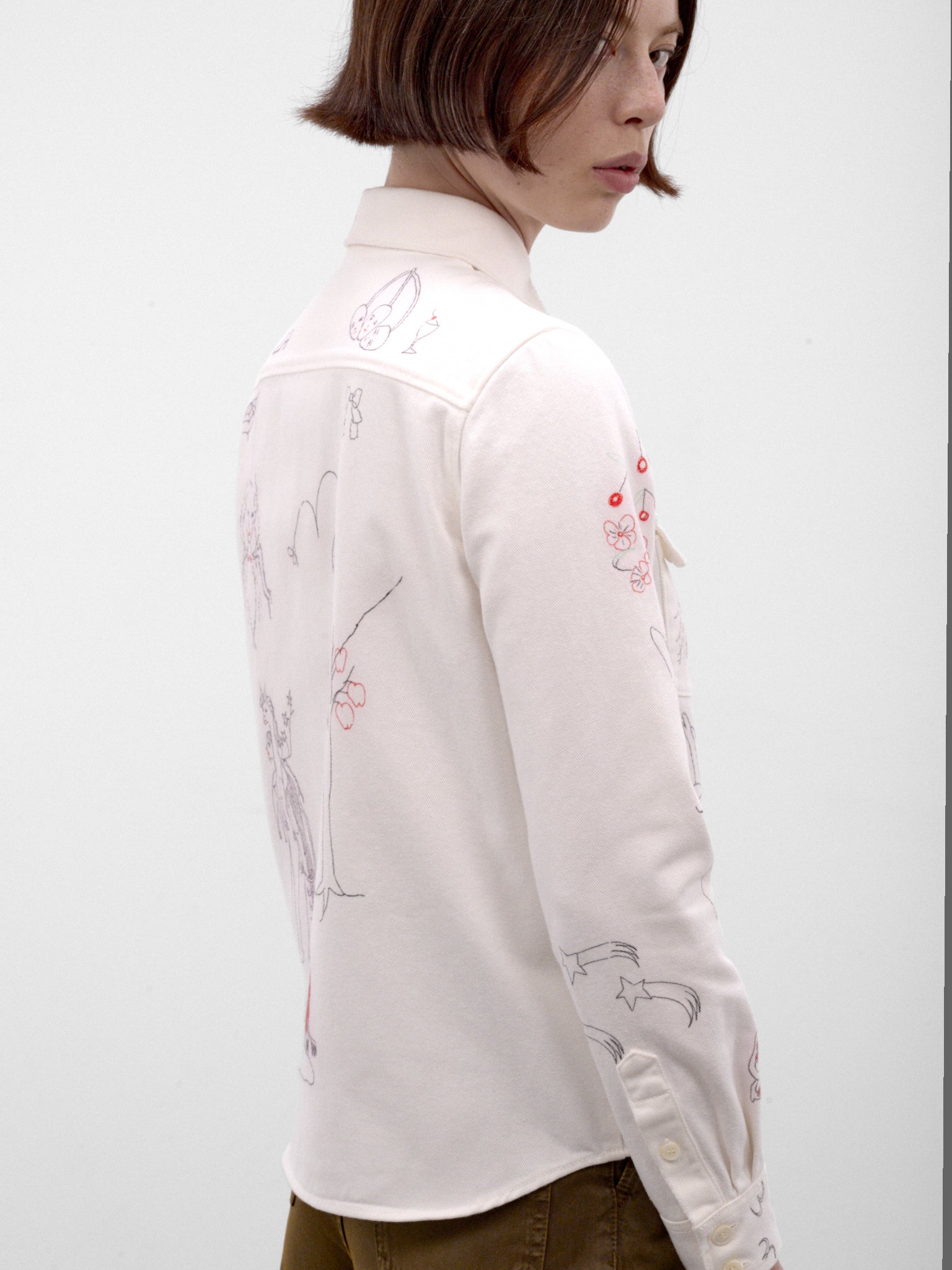 White Hand-Drawn Graphic Shirt (S52DT0071-M30074-OFF-WHITE)