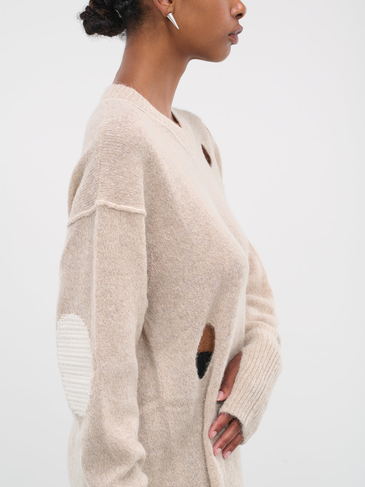 Distressed Oversized Jumper (S52HN0003-S18289-961-OFF-WHITE)