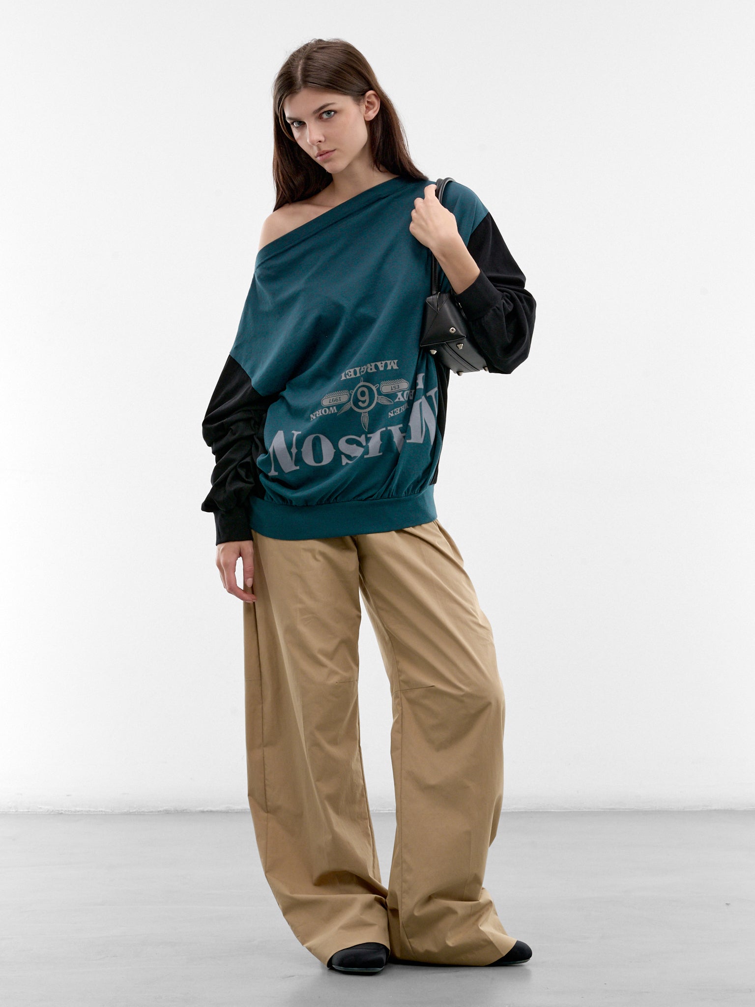 Two-Tone Upside-Down Sweatshirt (S52NH0045-M20048-961-PETROL-BL)