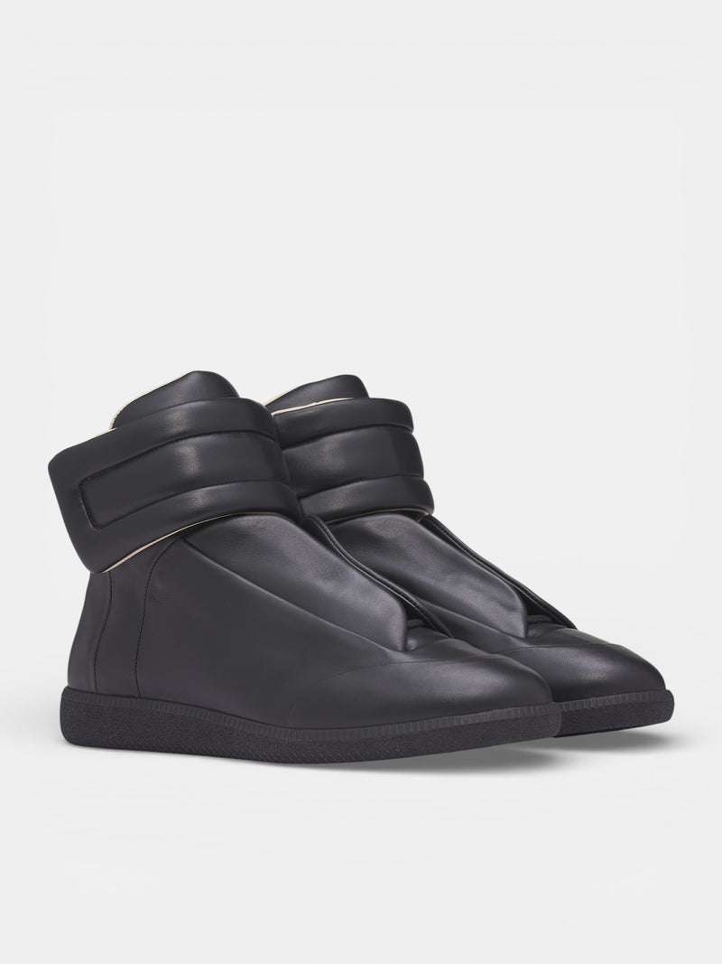 Black Leather Mid-Top Future Sneakers (S57WS0538-P7573-T8013-BLACK)