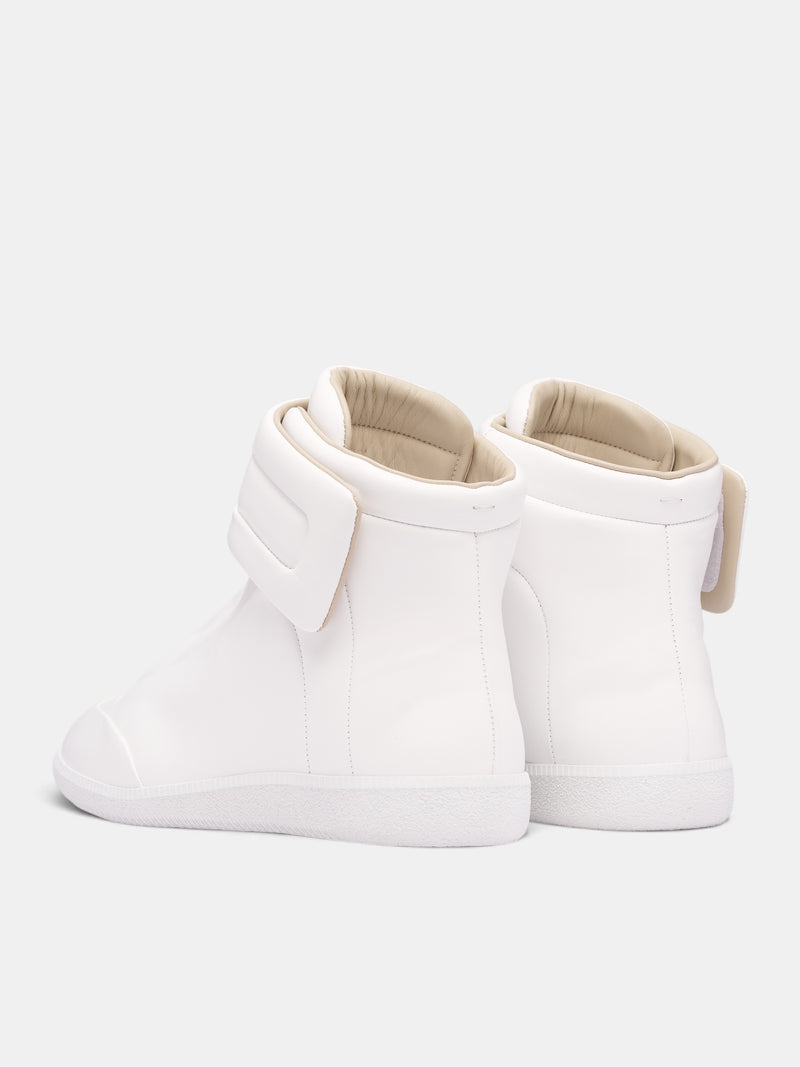 White Leather Mid-Top Future Sneakers (S57WS0538-P7573-WHITE)