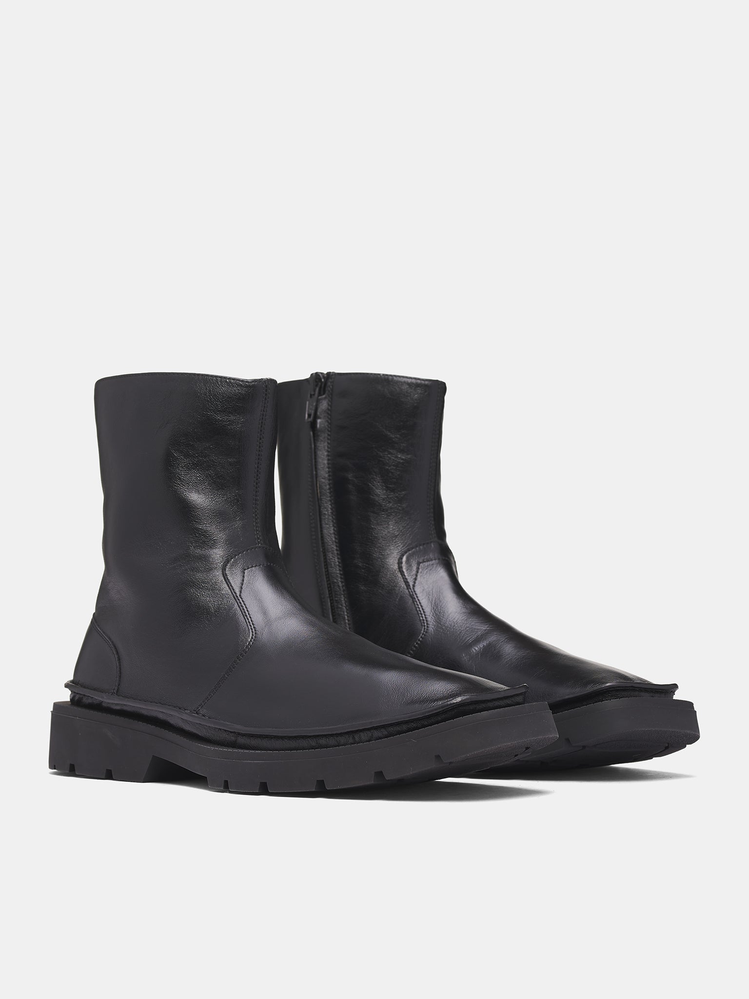 Black Leather Level Ankle Boots (S57WU0299-P7786-BLACK)
