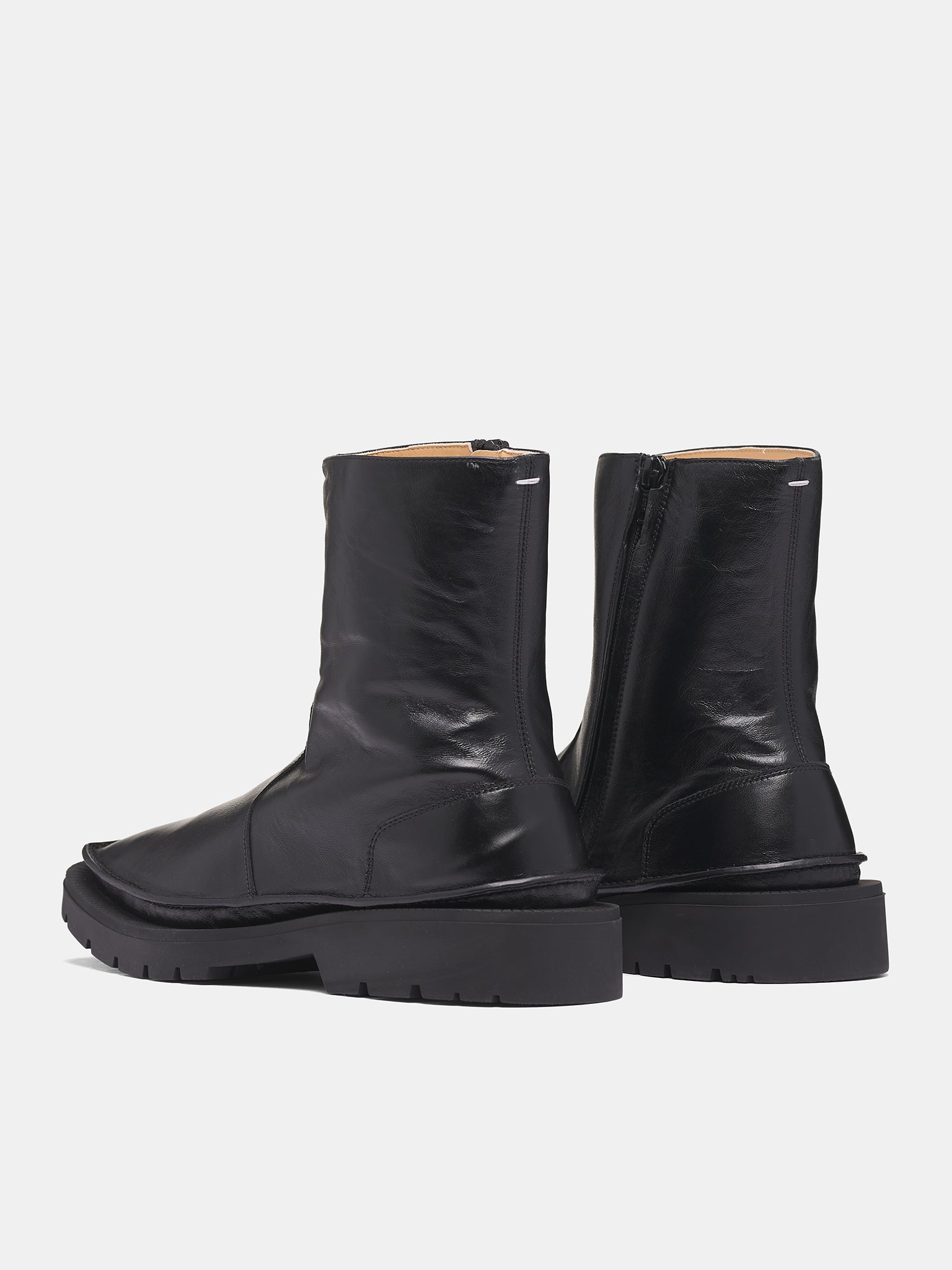 Black Leather Level Ankle Boots (S57WU0299-P7786-BLACK)