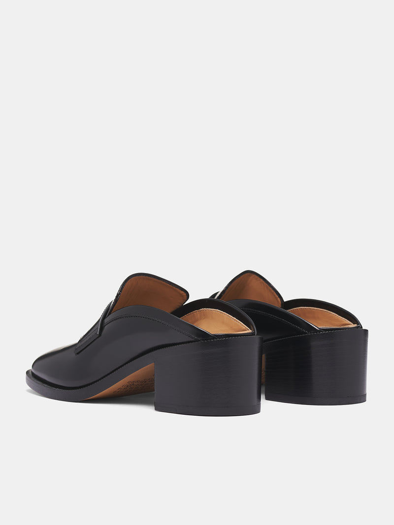 Black Polished Tabi Penny Loafers (S58WP0289-PS679-T8013-BLACK)