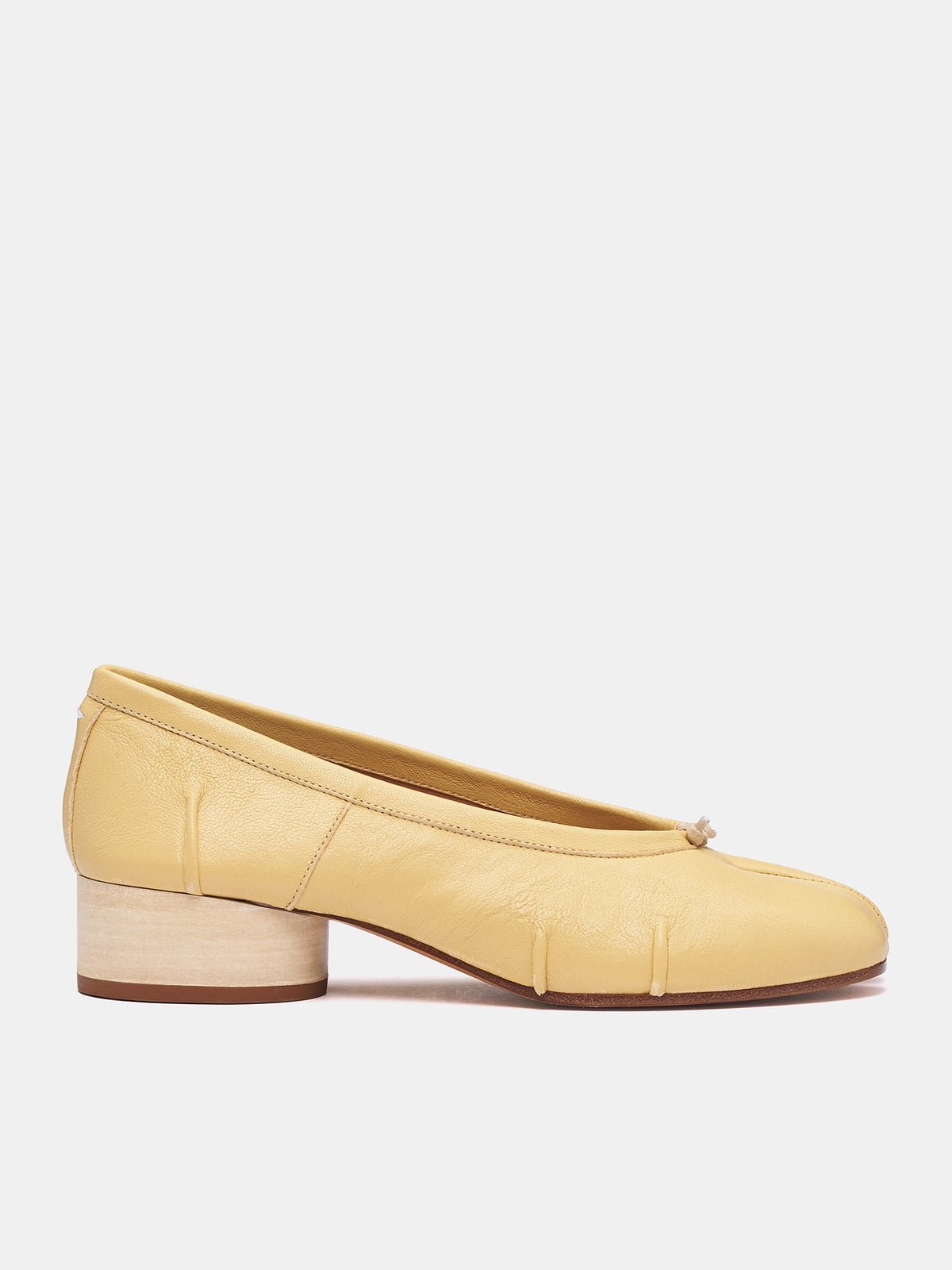 Tabi New Ballerina Shoes (S58WZ0128-P6378-BEIGE)